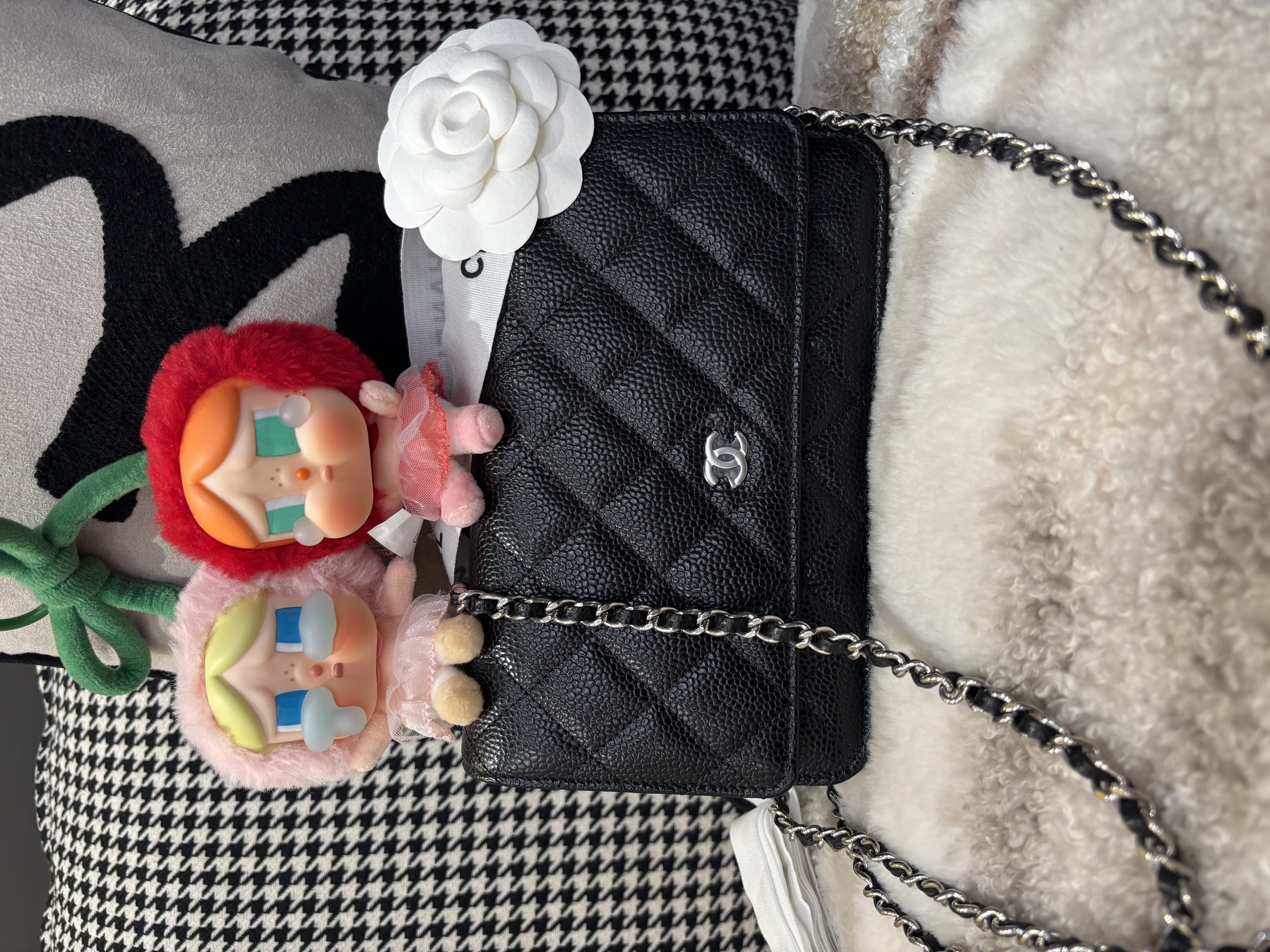 全新 Chanel wallet on chain 黑色荔枝牛皮銀扣 100%Authentic, 全新Brand New ✅日本收據✅晶片✅Dust bag ✅Box