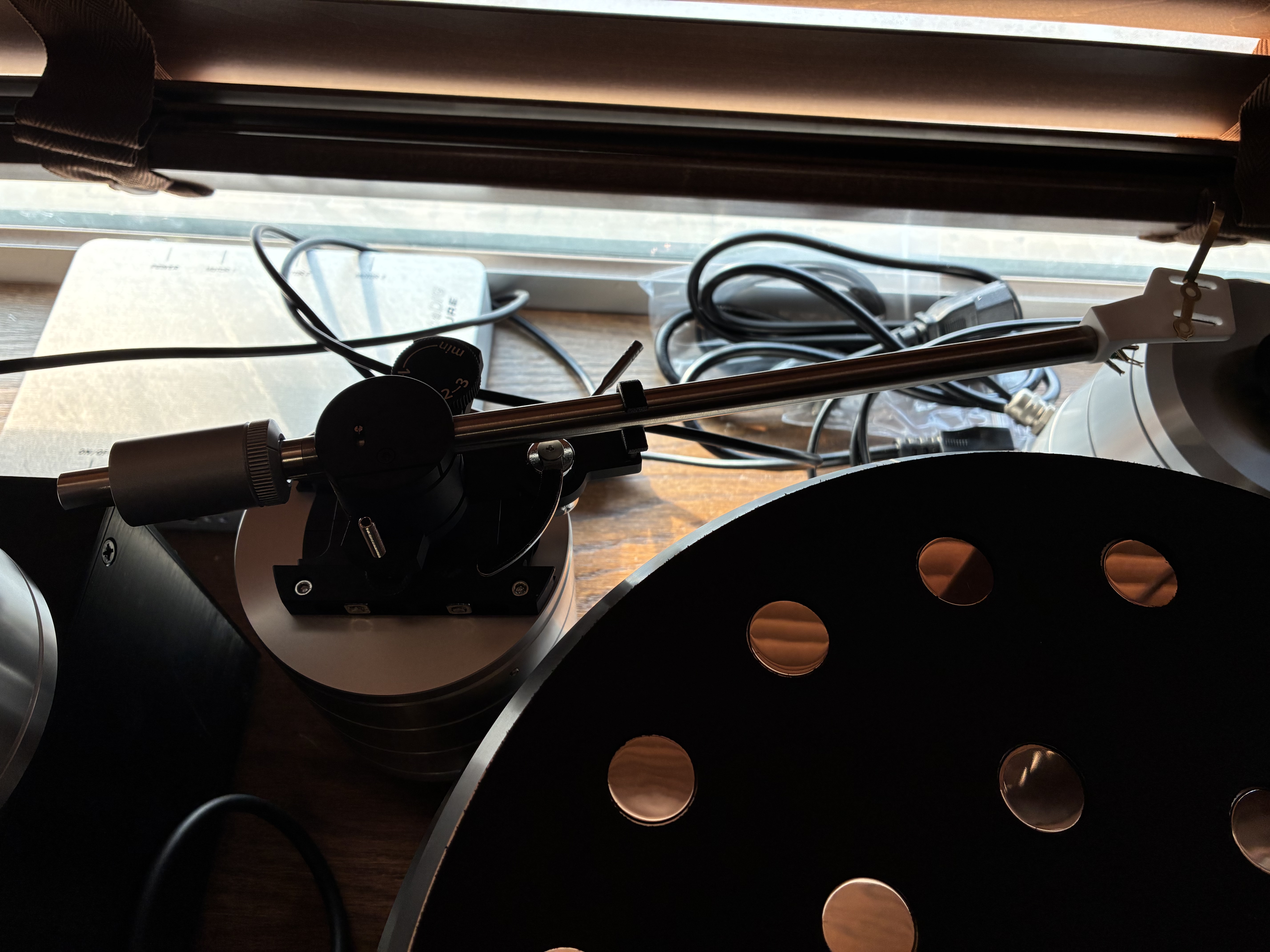 ACOUSTIC SIGNATURE THUNDER+Korf tonearm（使用品）