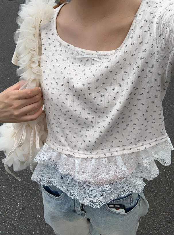 日本碎花拼蕾絲邊上衣[ze958]