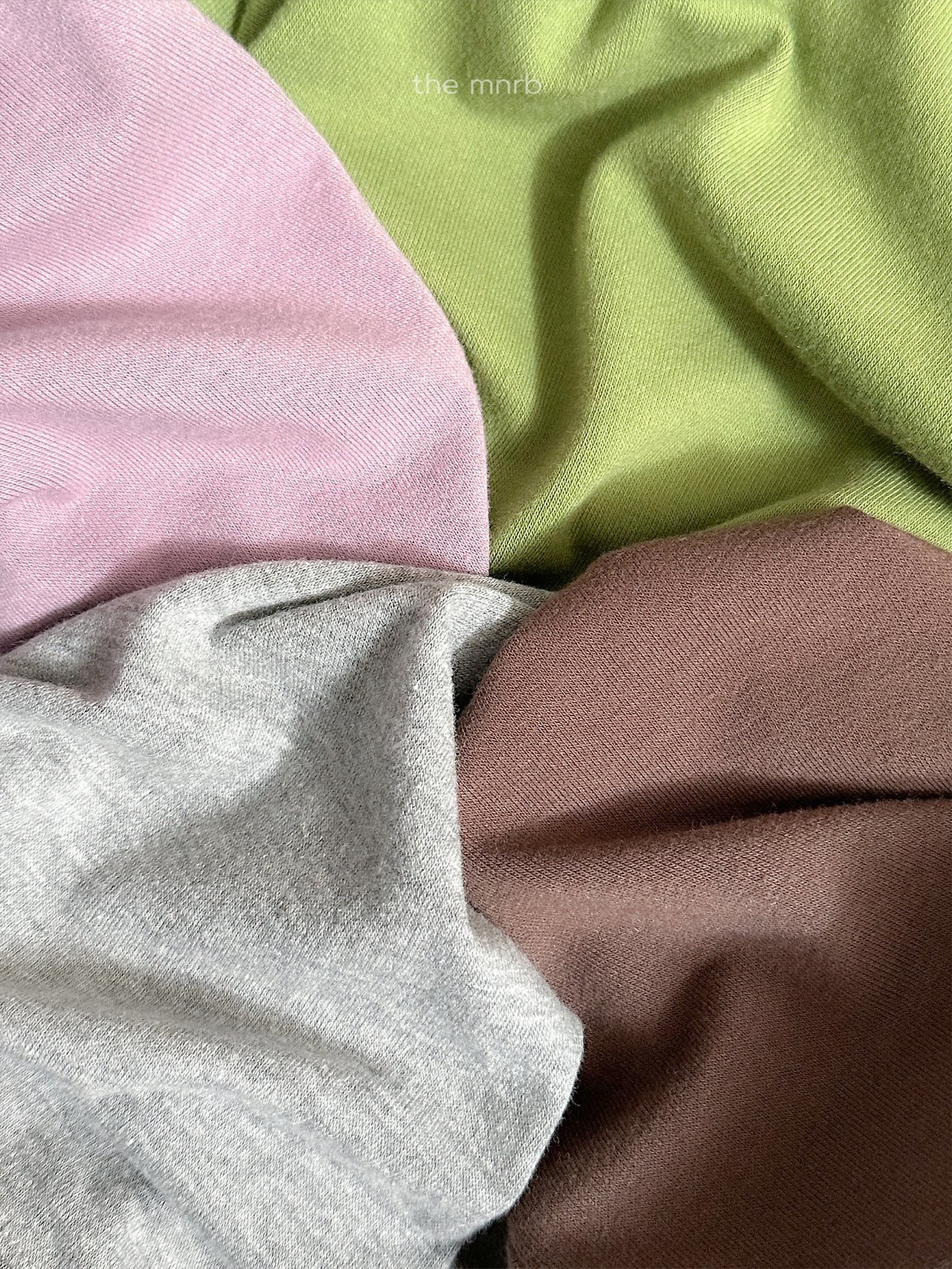 Mnirobe |  Loose Basic T-Shirt