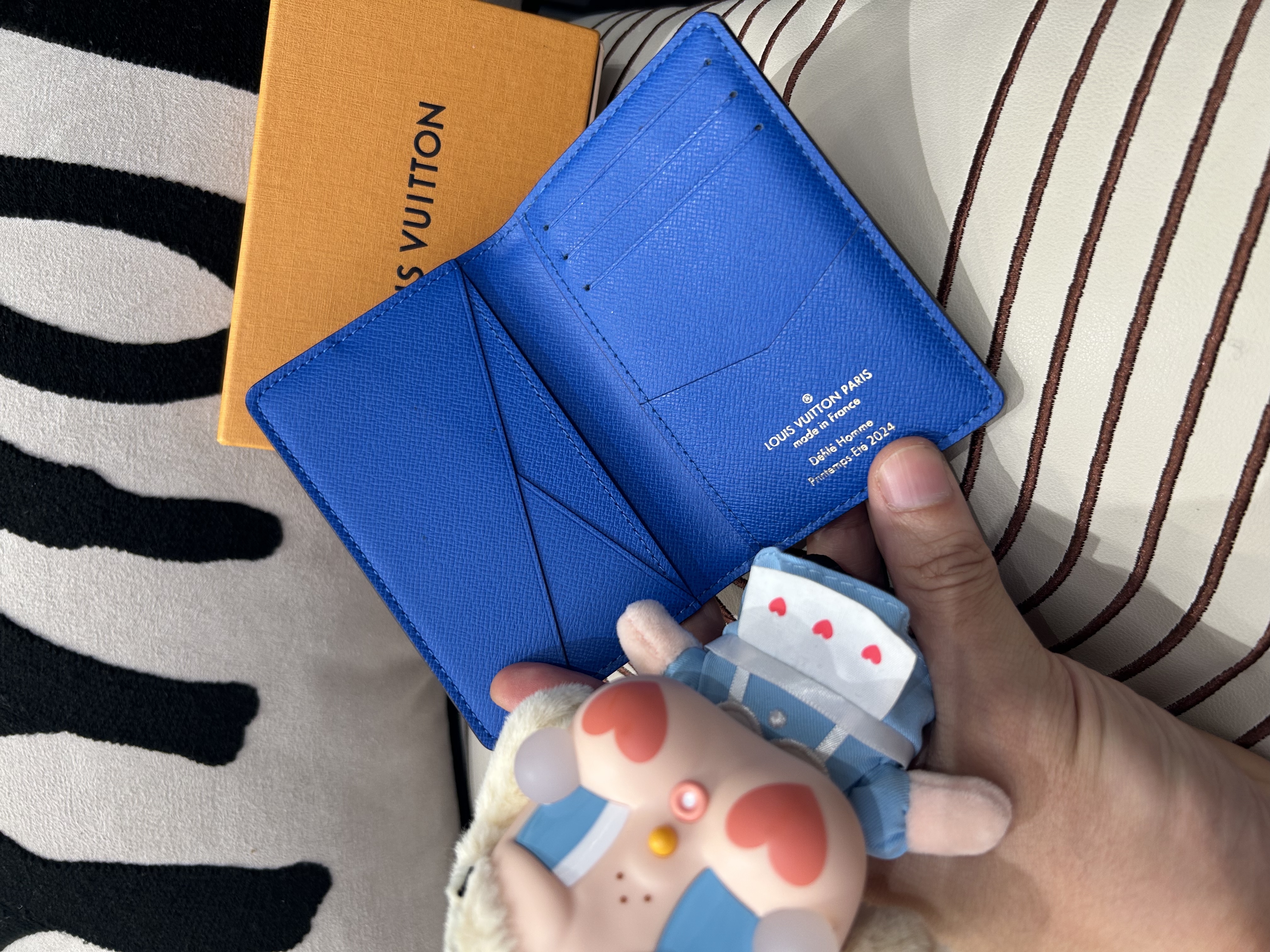 未使用品 Lv pocket organizer 2024 限量款 ,100%Authentic ,Unused ✅dust bag✅box 