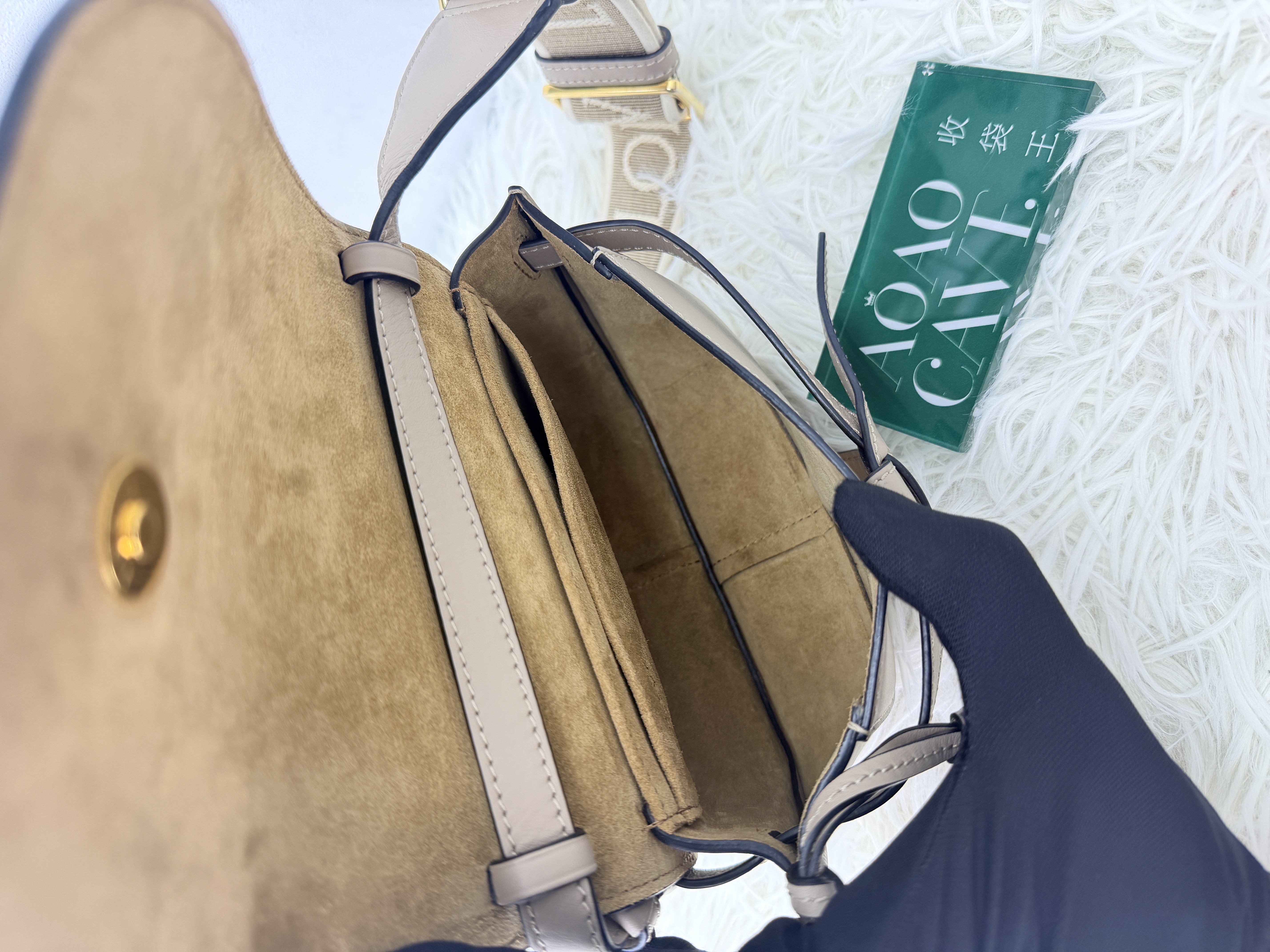 Loewe 🤍PRE OWNED Mini Gate 沙色馬鞍包 斜肩包🤎