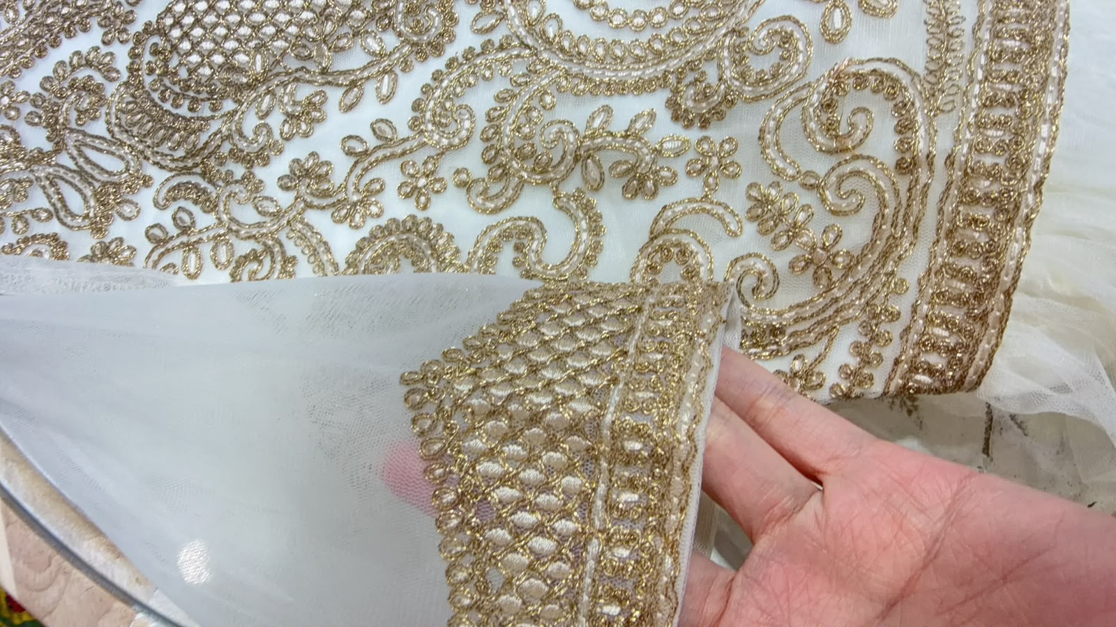 3528 White Chiffon Greek Theme Golden OP