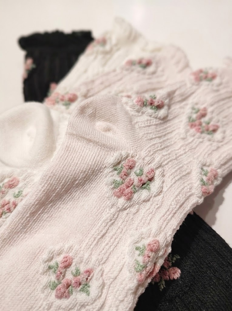 Korean Heart Rose High Crew Socks