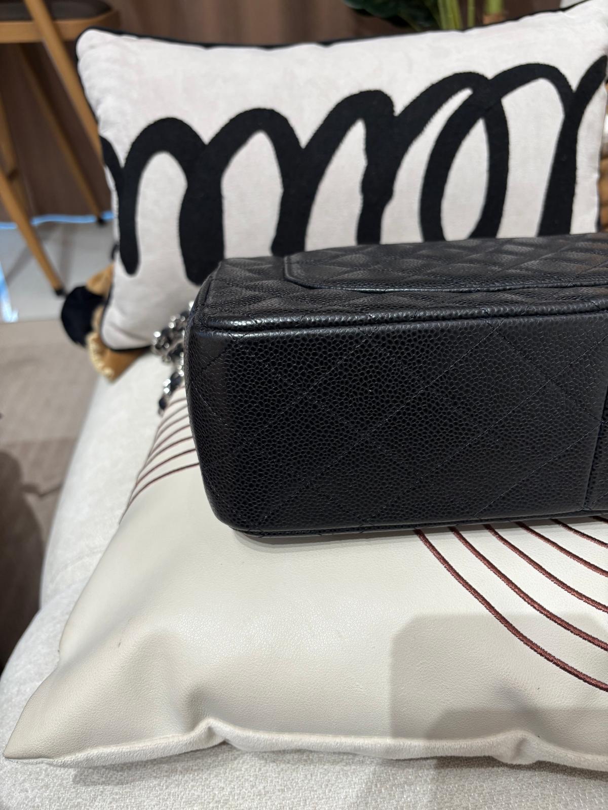 Chanel Classic 30cm Jumbo A58600 黑色荔枝牛皮銀扣 100%Authentic, 98%New ✅19Card✅Dust bag✅Box