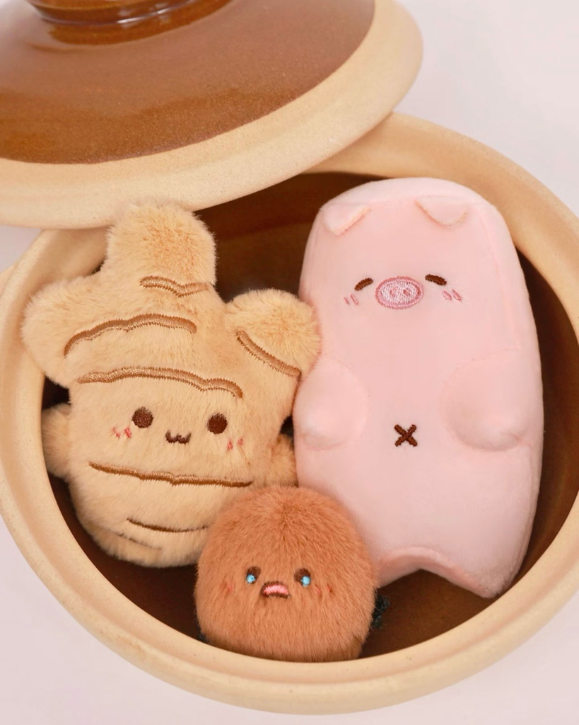 豬腳薑毛絨掛件