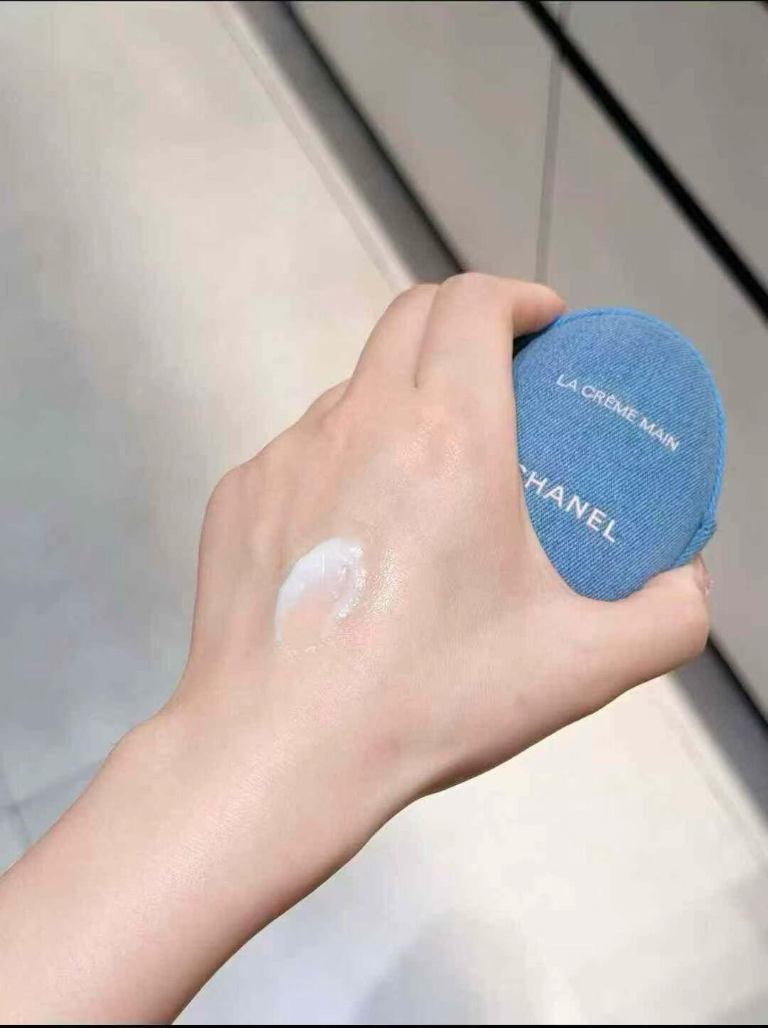 🩵限定牛仔殼🔥 Chanel 香奈兒 LA CRÈME MAIN 滋養精華護手霜（清爽版）