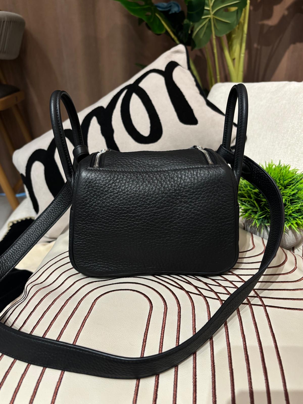 Hermes Mini Lindy Stamp W 黑銀 100%Authentic, 99%New ✅收據副本✅Dust bag✅Box