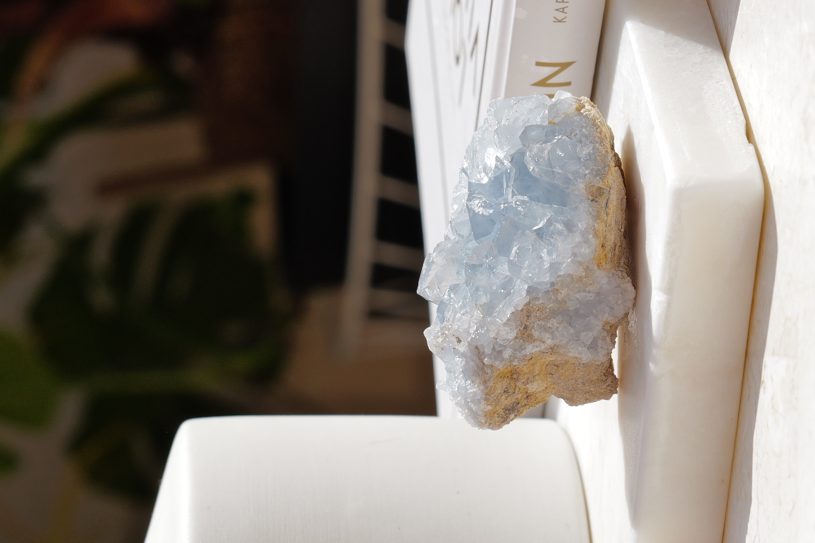  ༒5.5cm 天青石原石粒 ༒ 3501H3AGNT-RA18*05S