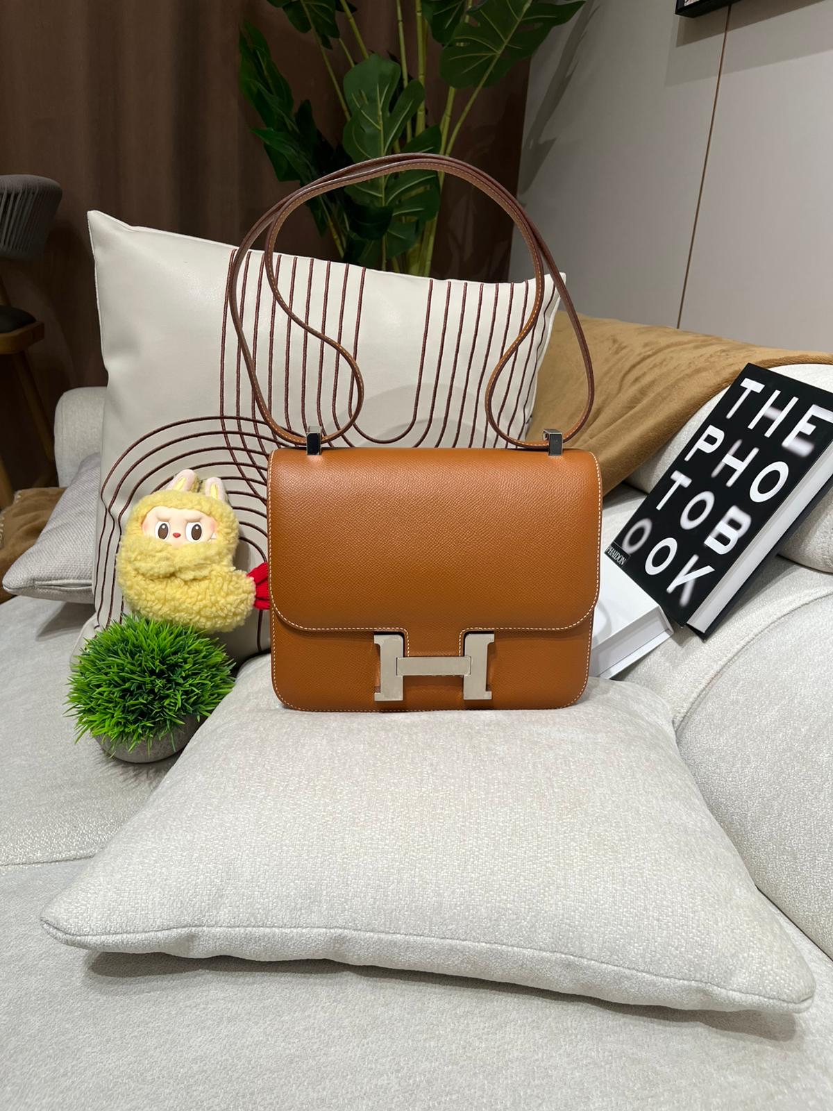 HERMES CONSTANCE 24, STAMP Z GOLD 銀扣，EPSOM牛皮，原裝貼 100%Authentic ,98%new ✅dust bag ✅box 