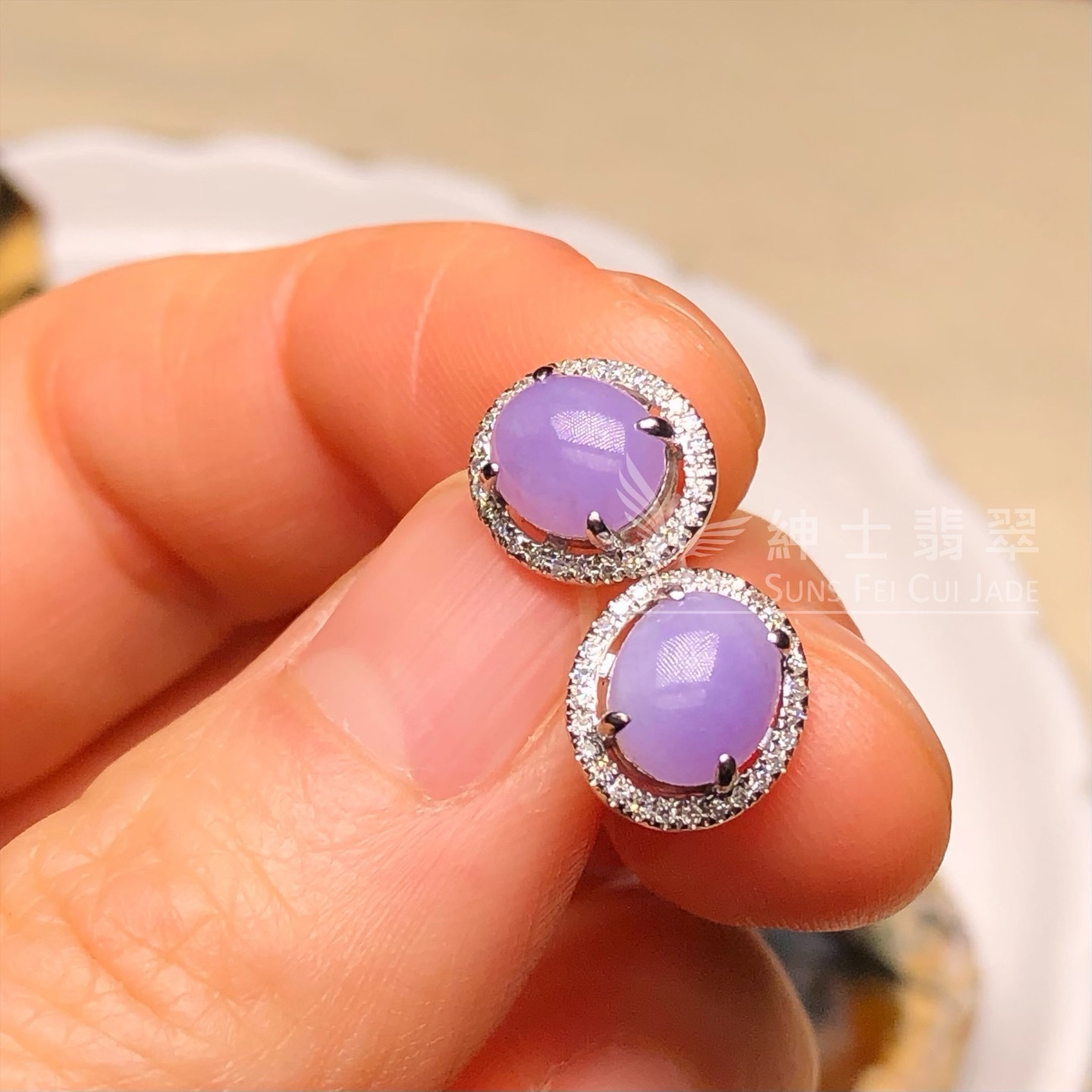 紫羅蘭蛋面鉑金鑲鑽耳環