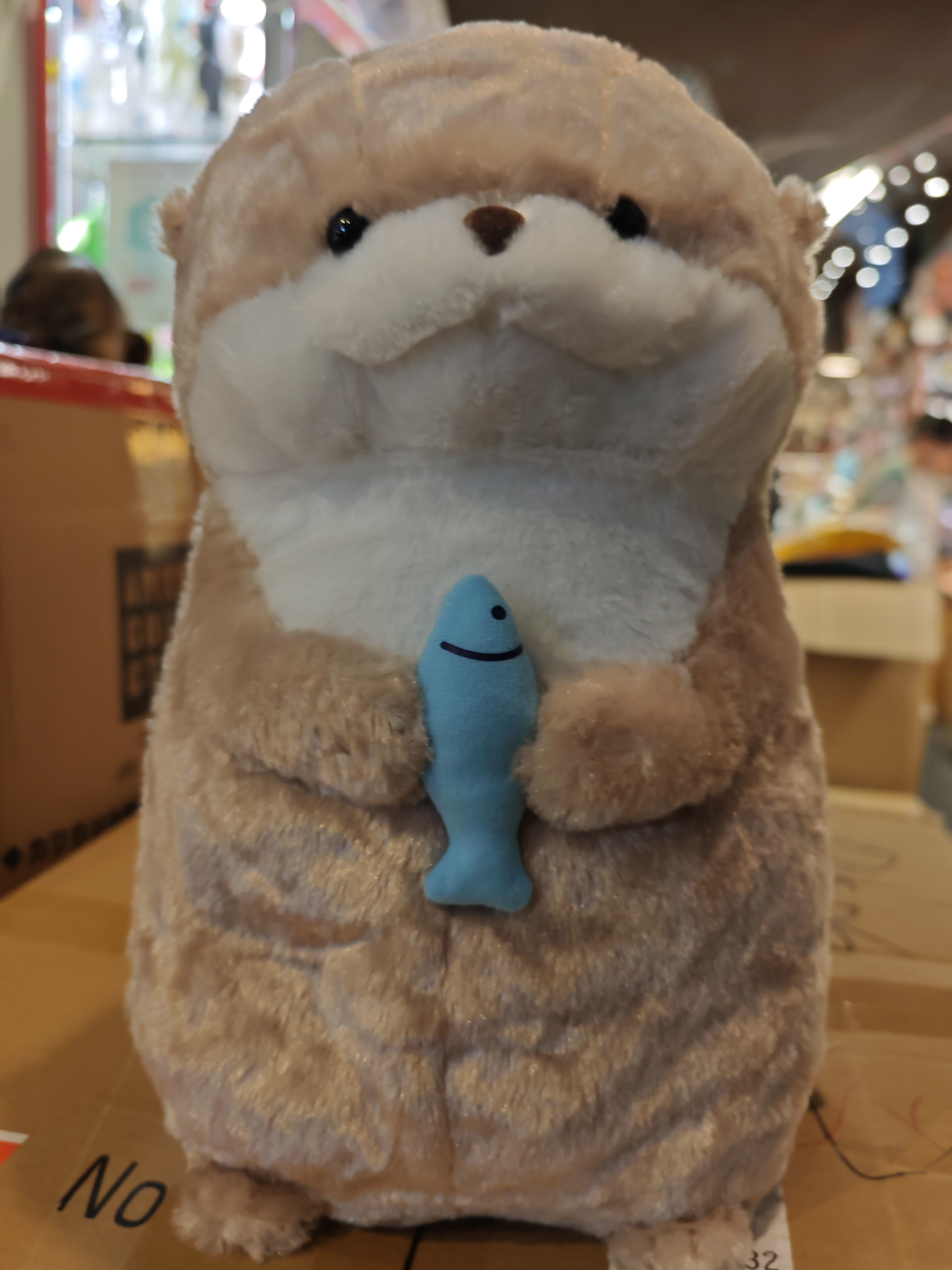 Amuse 水獺 (抱魚)28cm