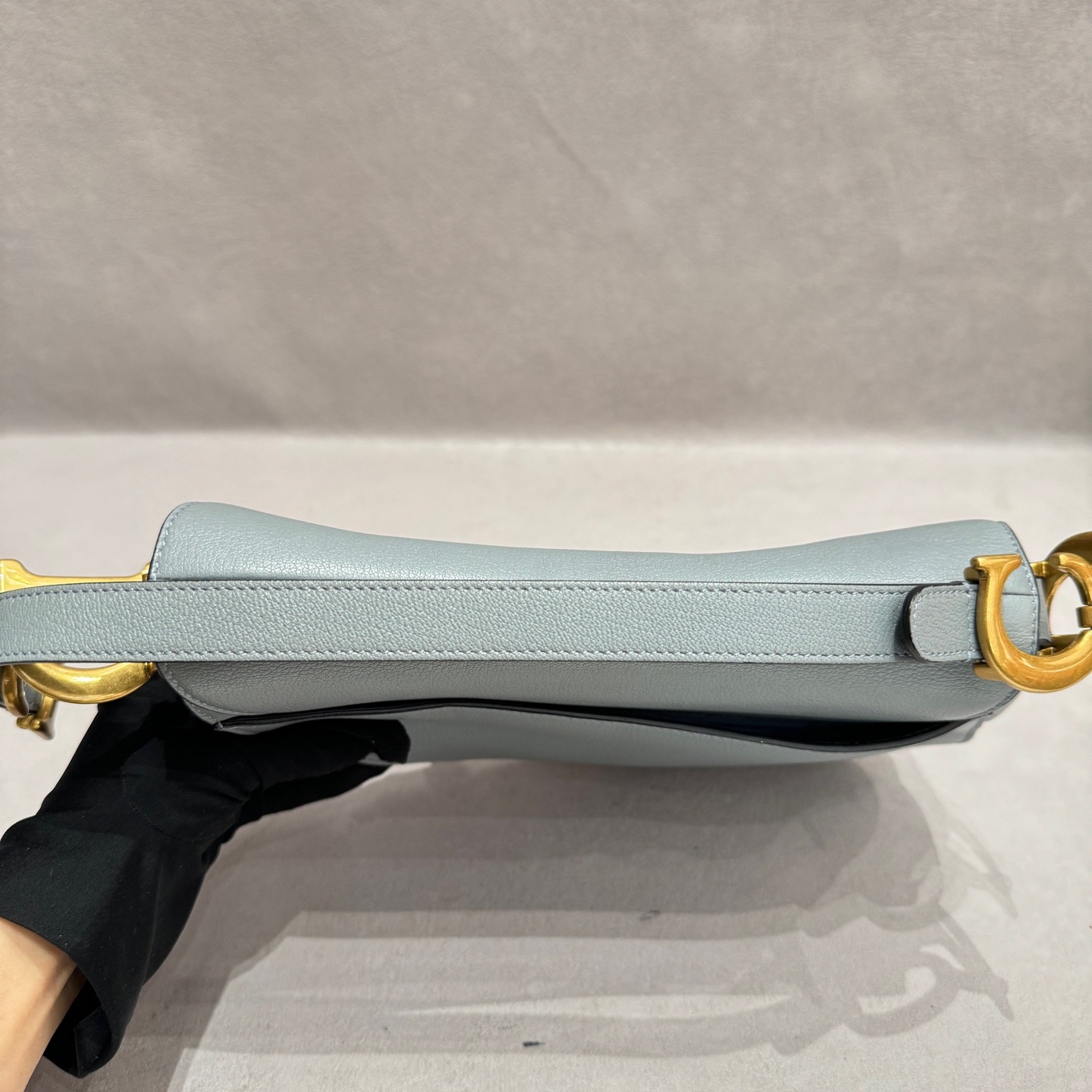 【預訂貨品】Dior全皮霧霾藍馬鞍包