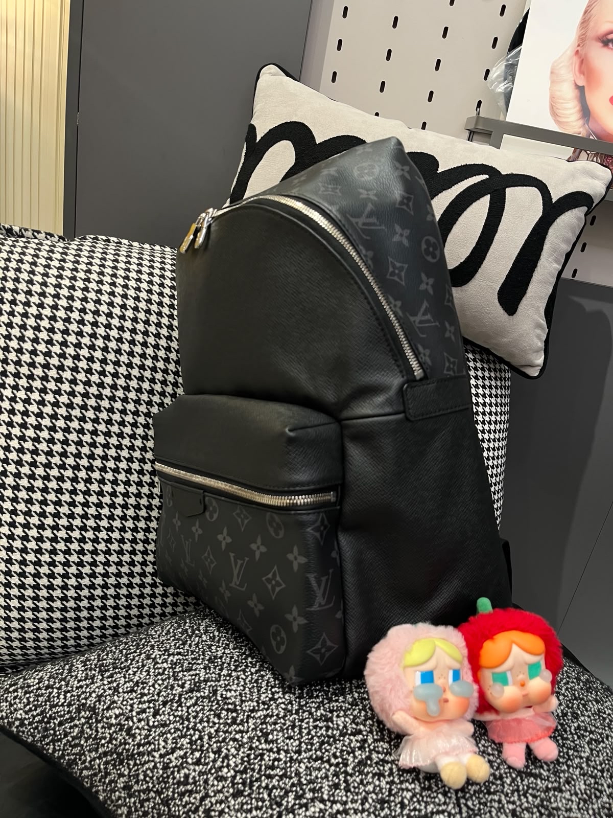 Lv Taigarama Discovery Backpack M31033 100%Authentic, 98%New ✅Dust bag