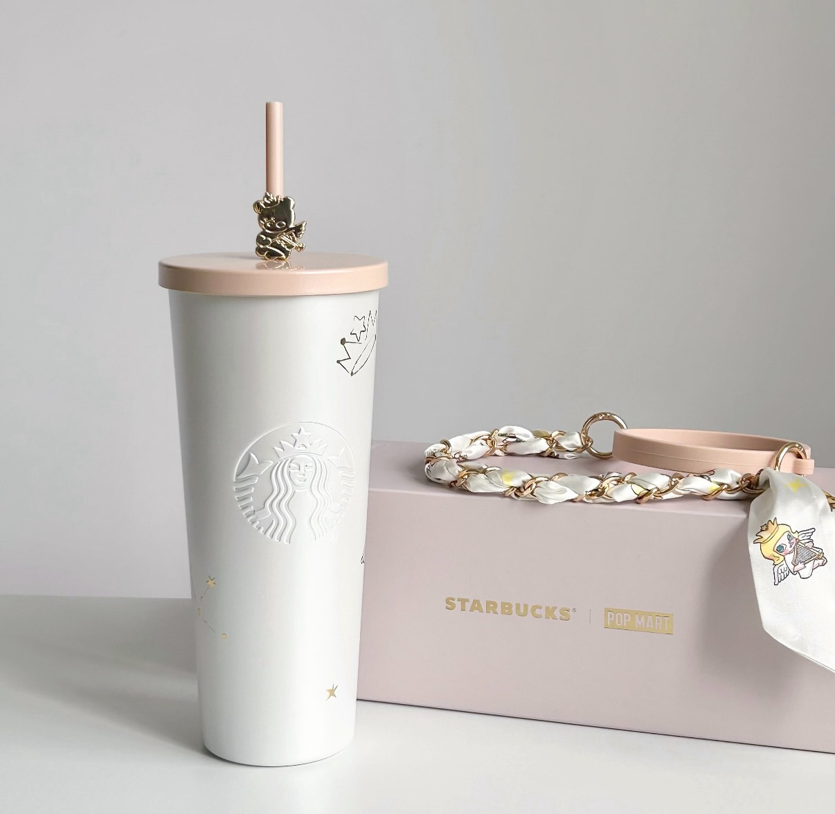 Starbucks中國限定 X Popmart   Starbucks中國限定 X Popmart Molly20周年軟雪星夢聯名系列Molly小天使不銹鋼杯吸管杯860ml 