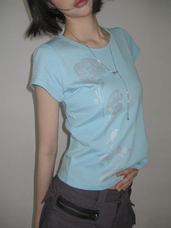 Pixel Rose Graphic Short Sleeve Top