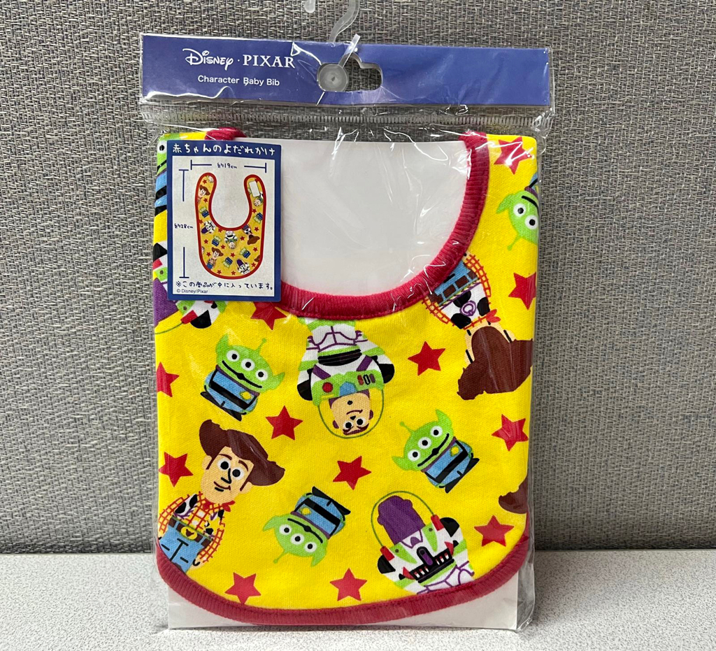 🎌日本直送🎌迪士尼系列 嬰兒圍兜 