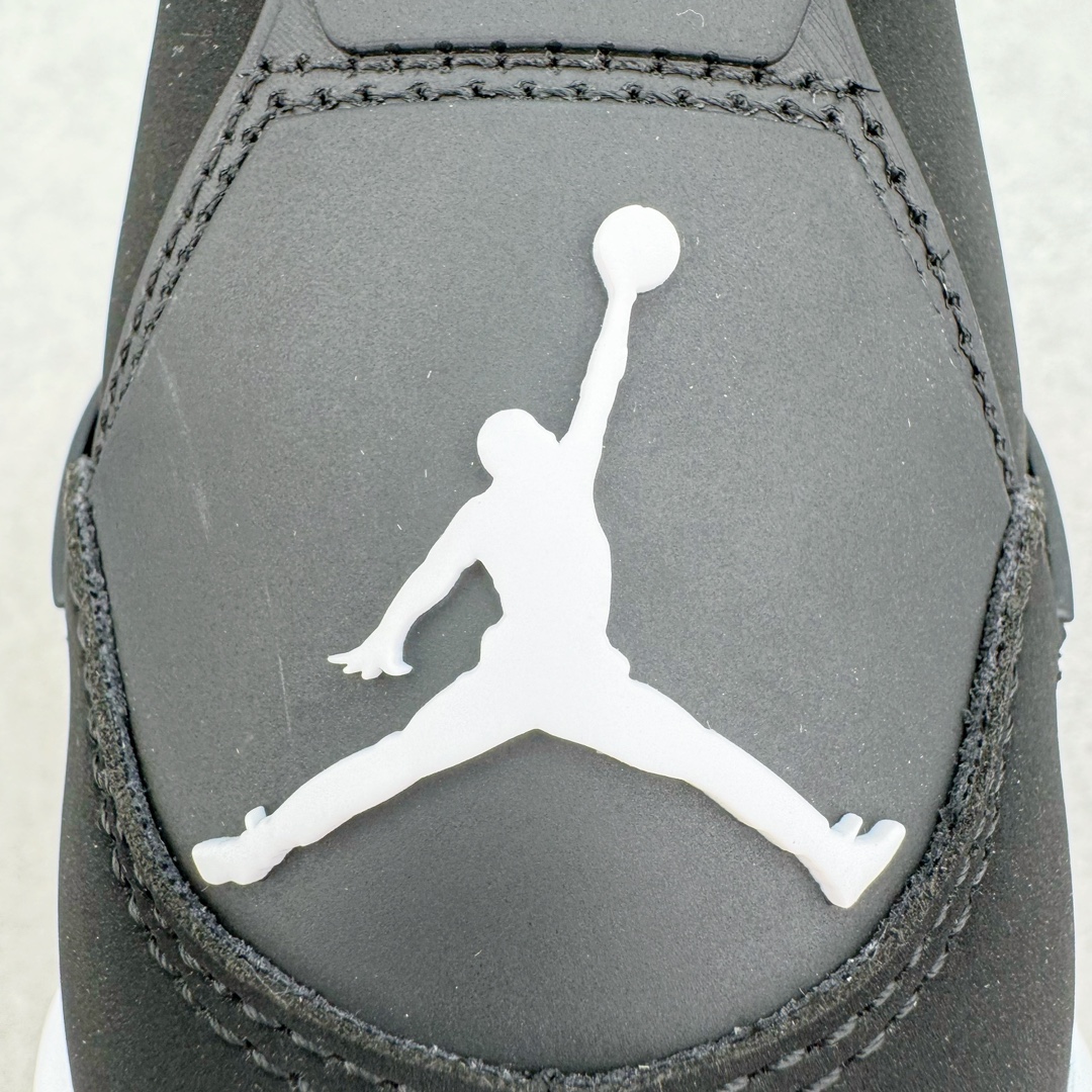 Air Jordan 4 Retro "White Thunder" FQ8138-001