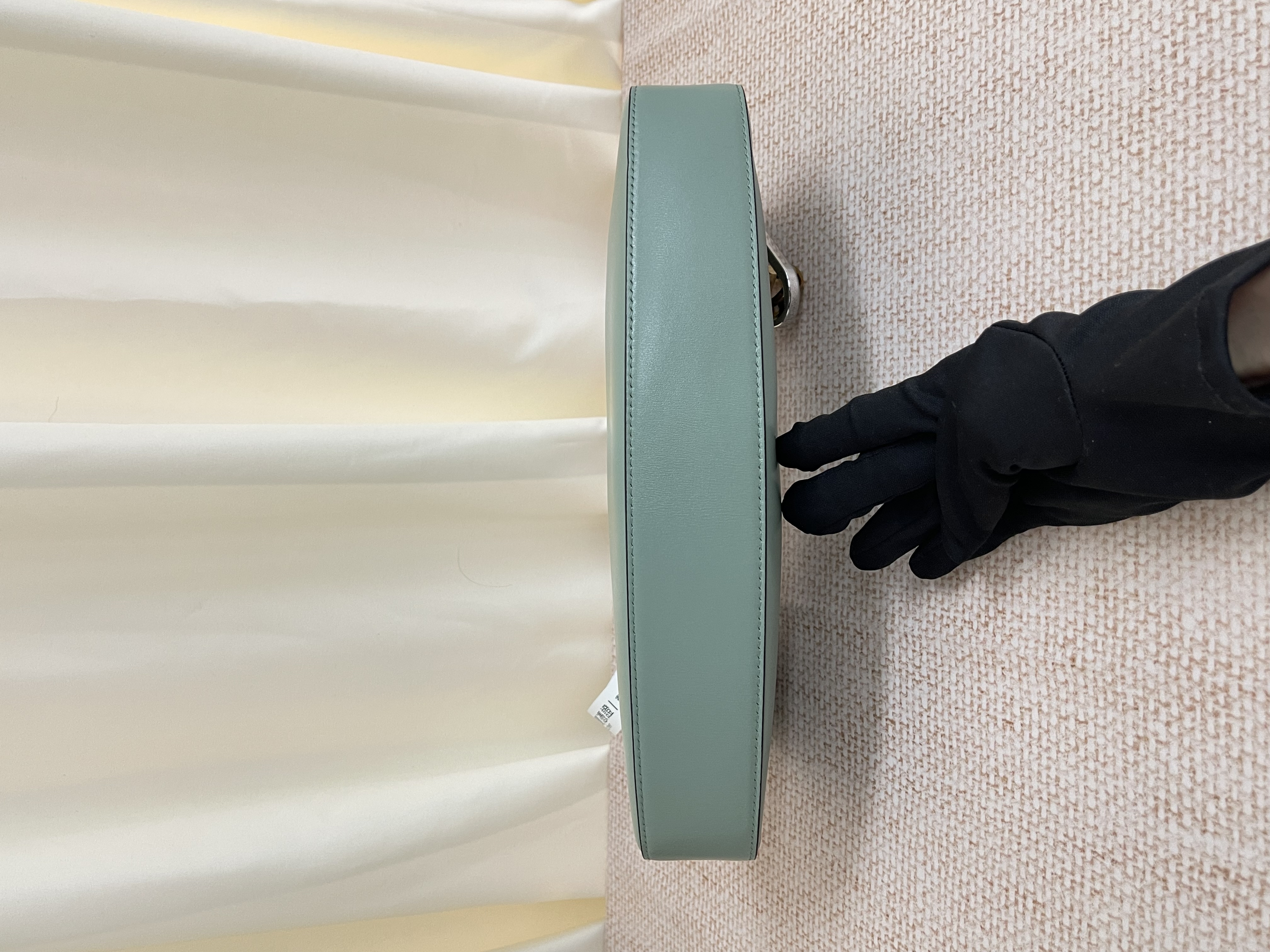 Pre-owned Fendi O'Lock Swing/ Product Code: 26032502