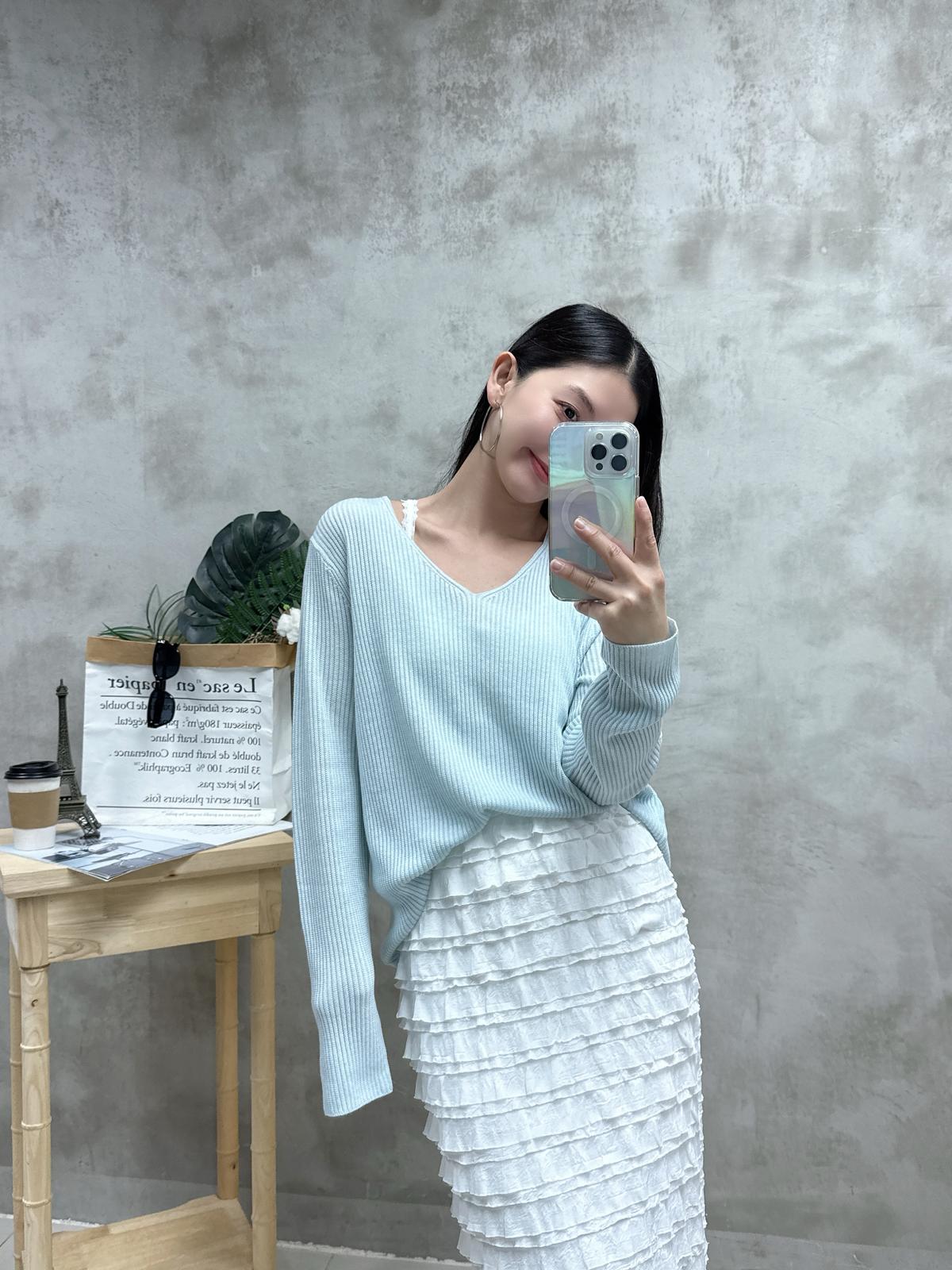 H20 喱士邊暗紋Bra top
