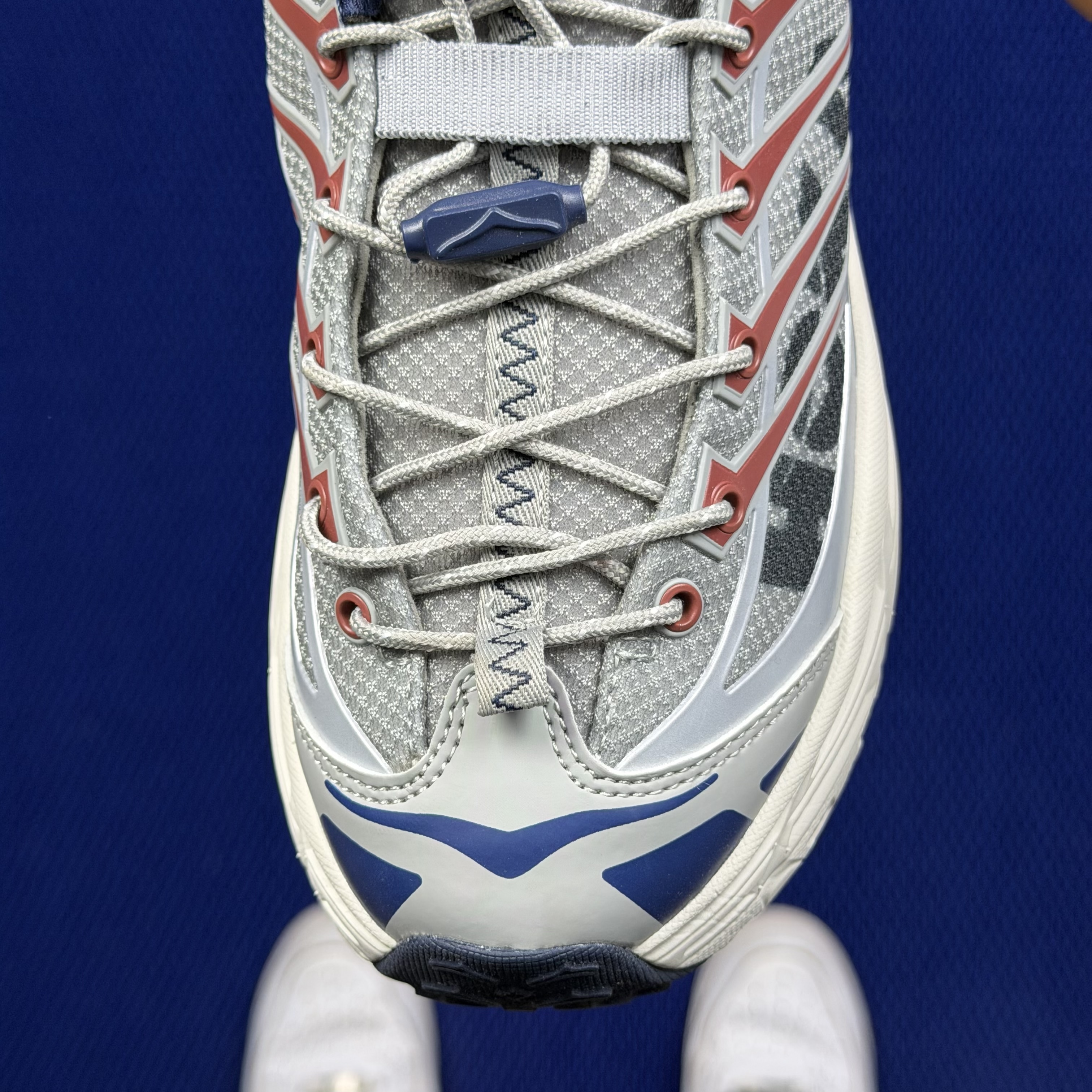 Hoka One One Mafate Three 2 