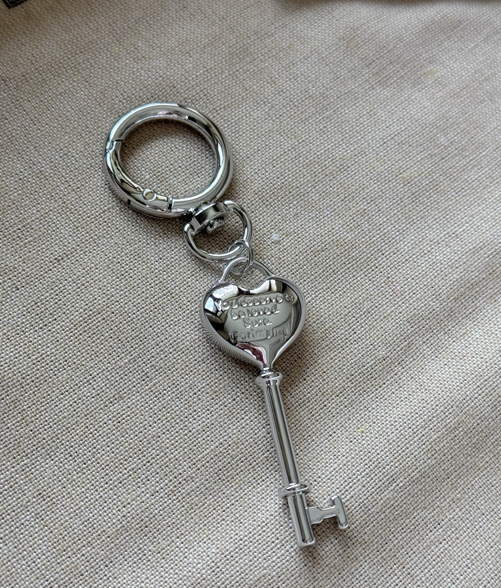 𝒀𝒐𝒖 𝑫𝒆𝒔𝒆𝒓𝒗𝒆𝒅 𝒕𝒐 𝒃𝒆 𝒍𝒐𝒗𝒆𝒅 Bag Charm