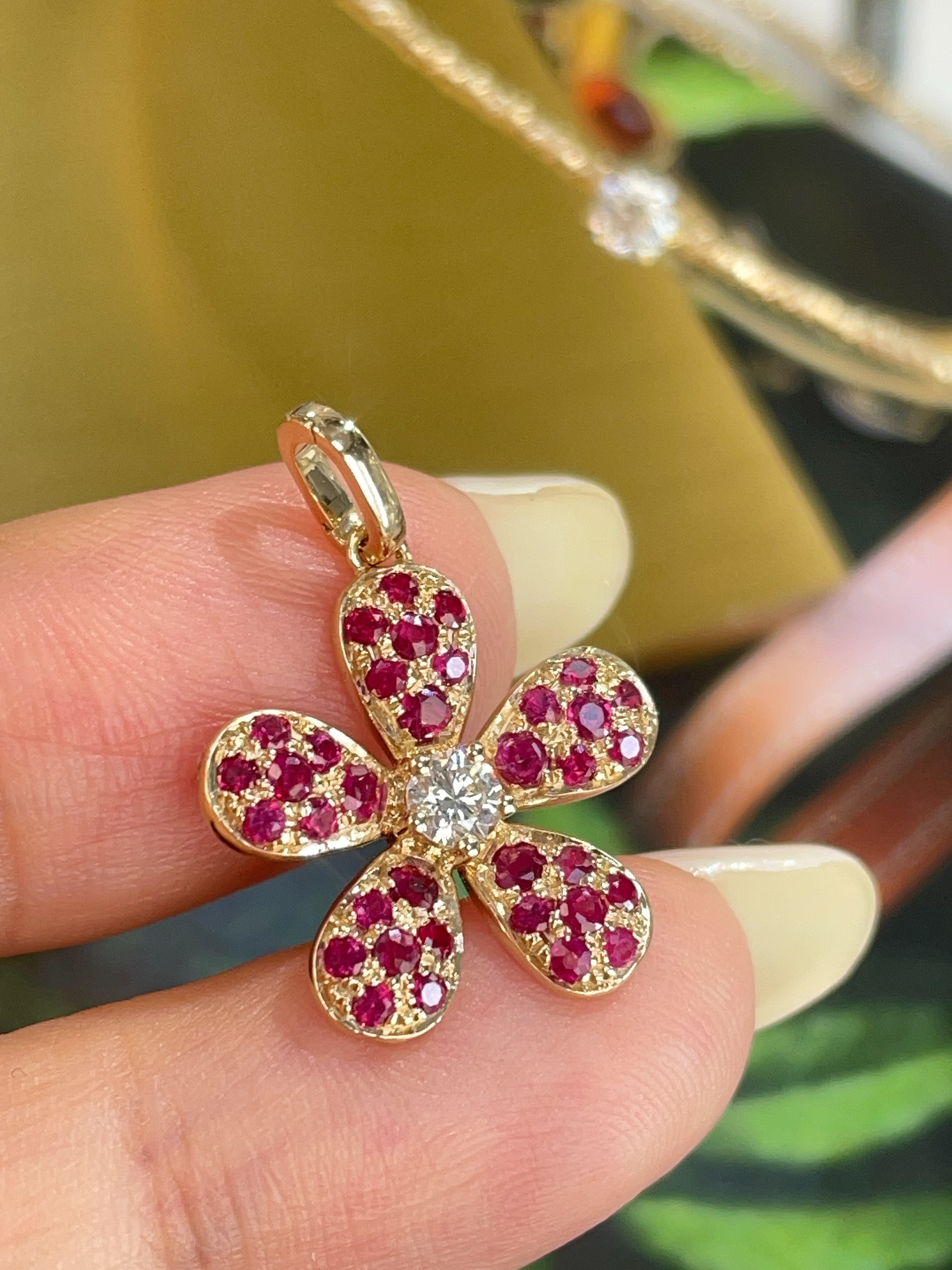 18K Gold Ruby Flower Multi-Way Pendant N031805