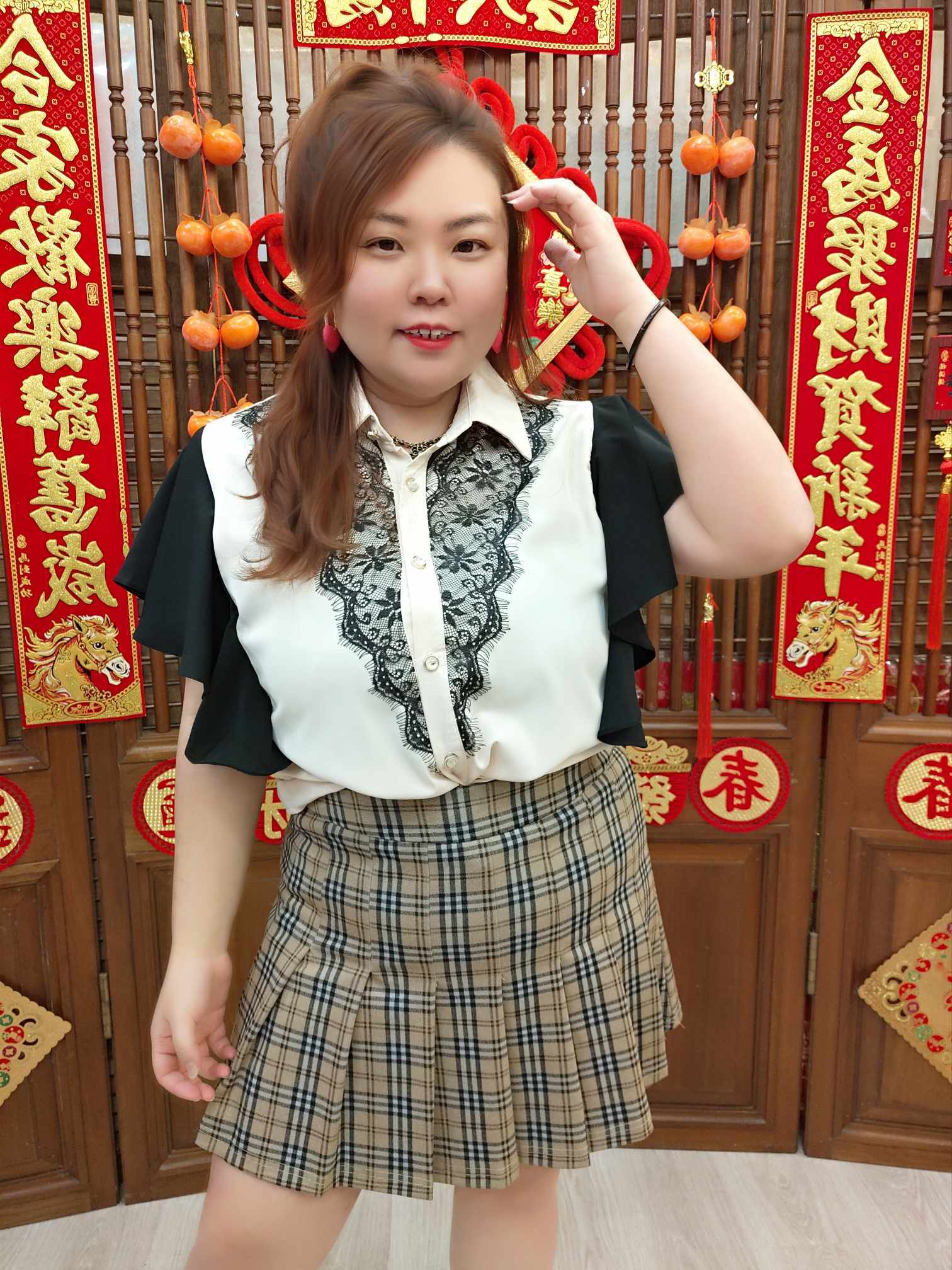 NJL05 TW#825/TW#38761 拼蕾丝法式设计格子裤裙套装