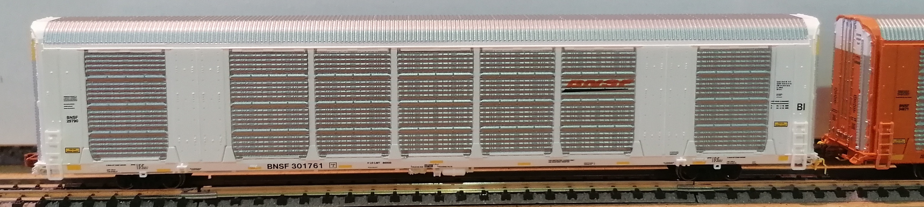  N Scale Gunderson Multi-Max Autorack Scaletrains 