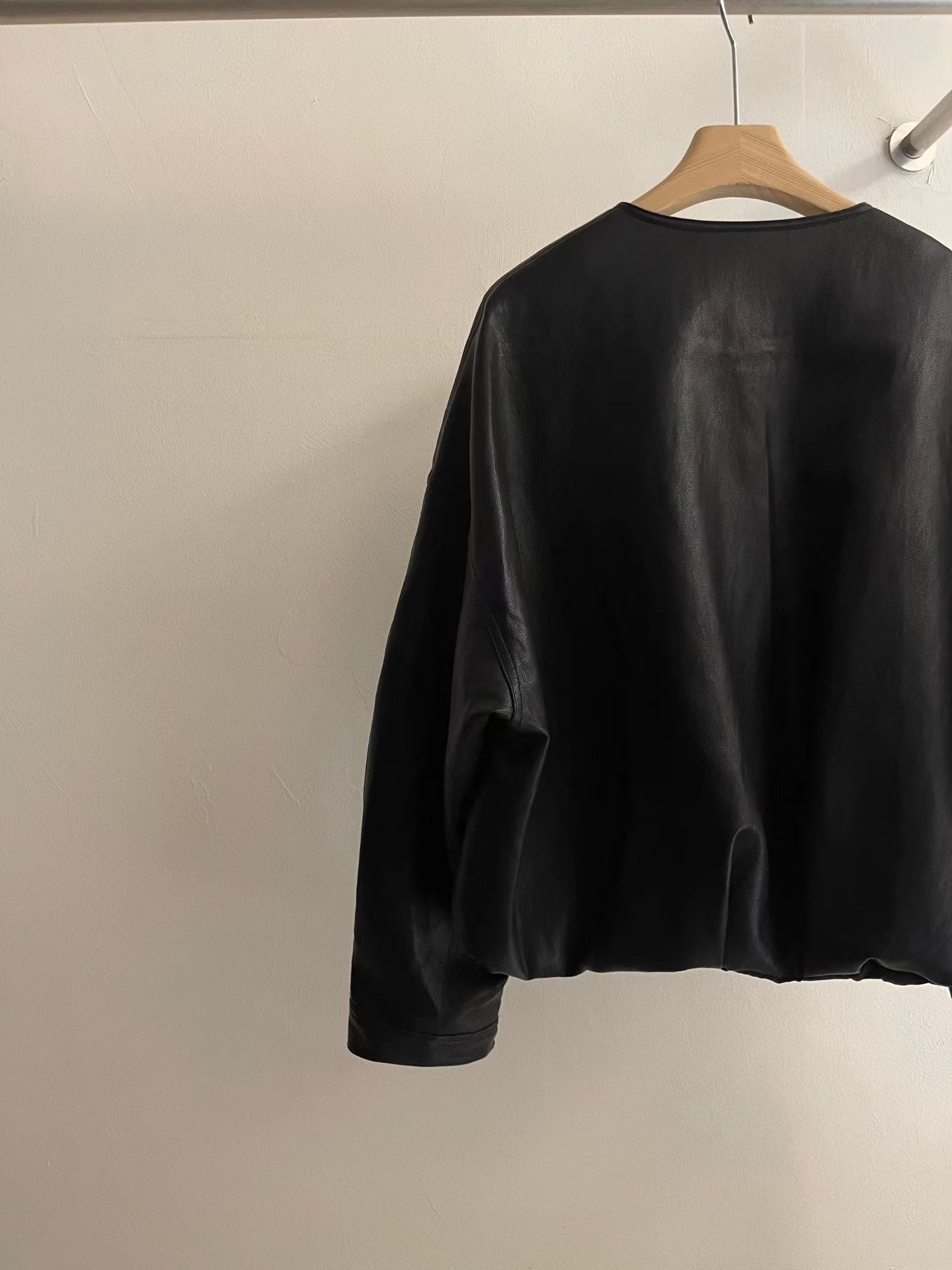 仿皮Bomber Jacket 外套