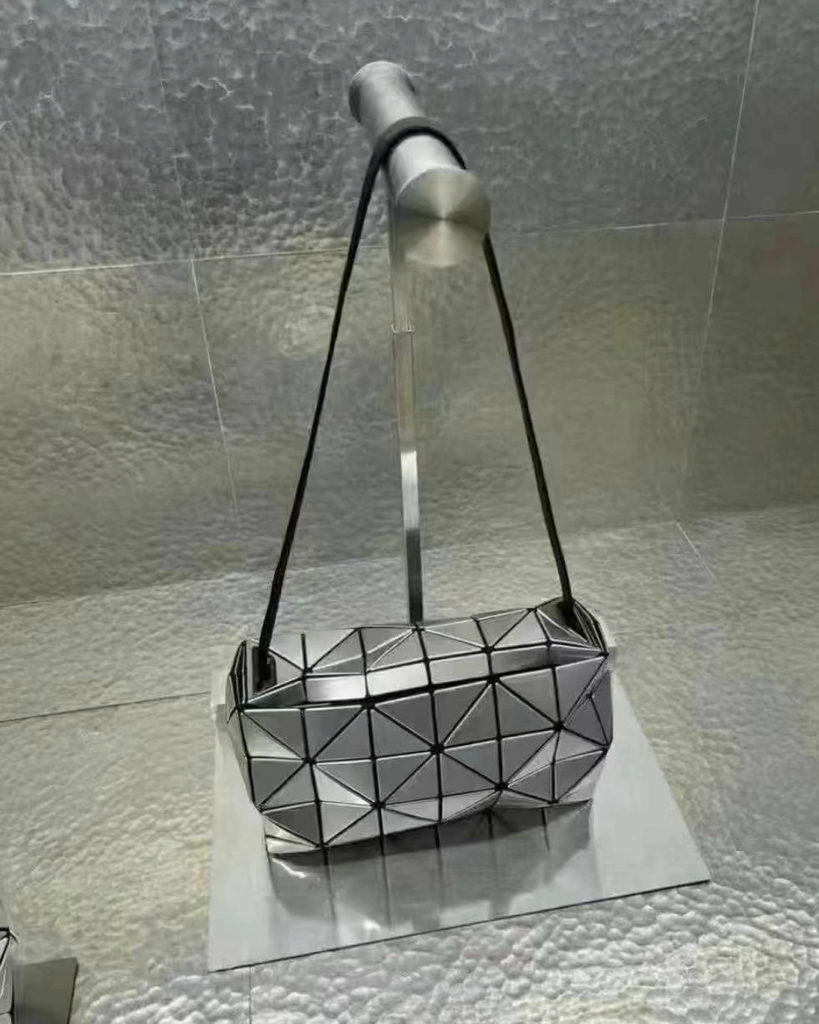 BAO BAO ISSEY MIYAKE CARTON