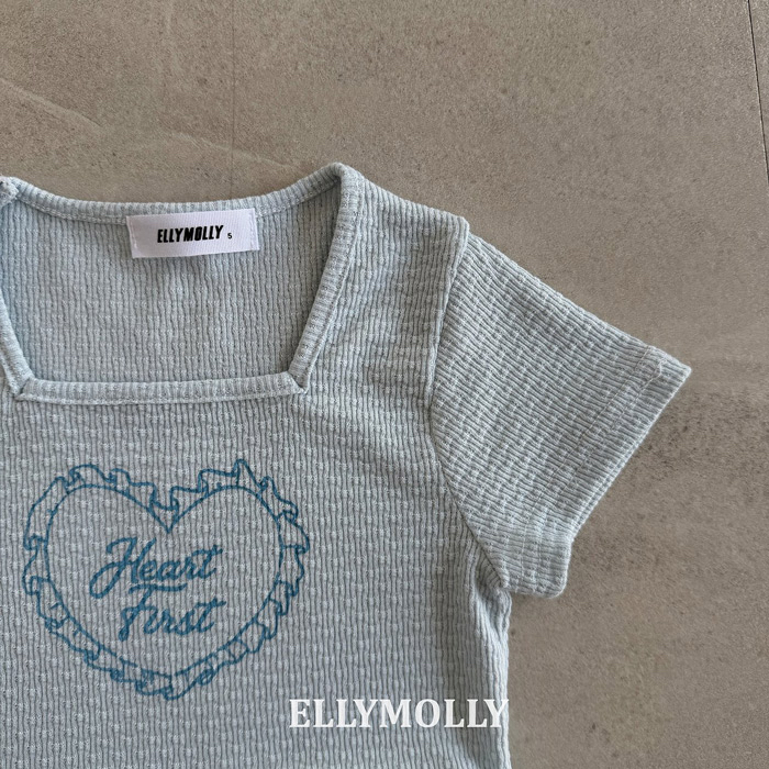 🇰🇷Ellymolly tee