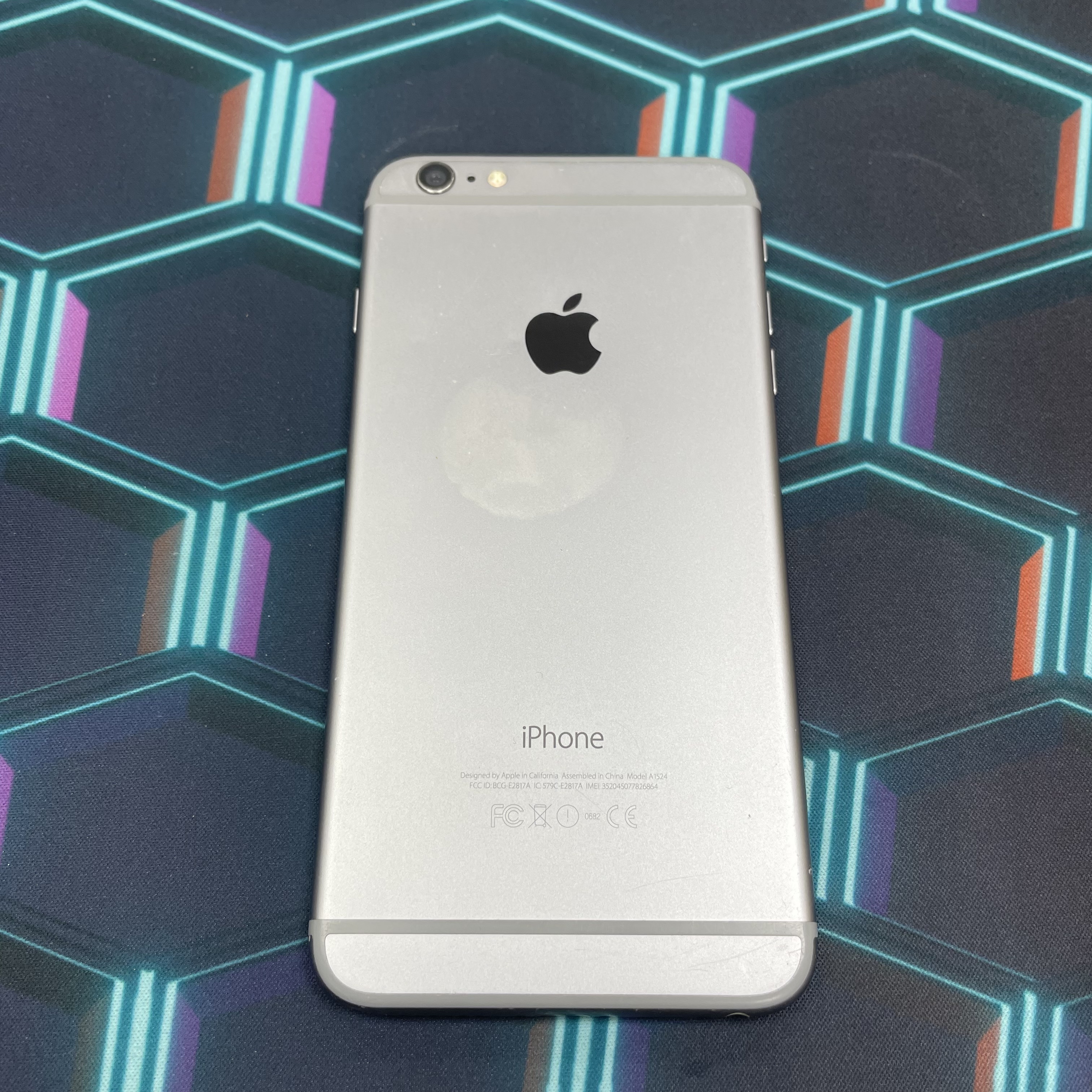 *5907 6 Plus 超靚機 128GB 電97 銀色 sliver