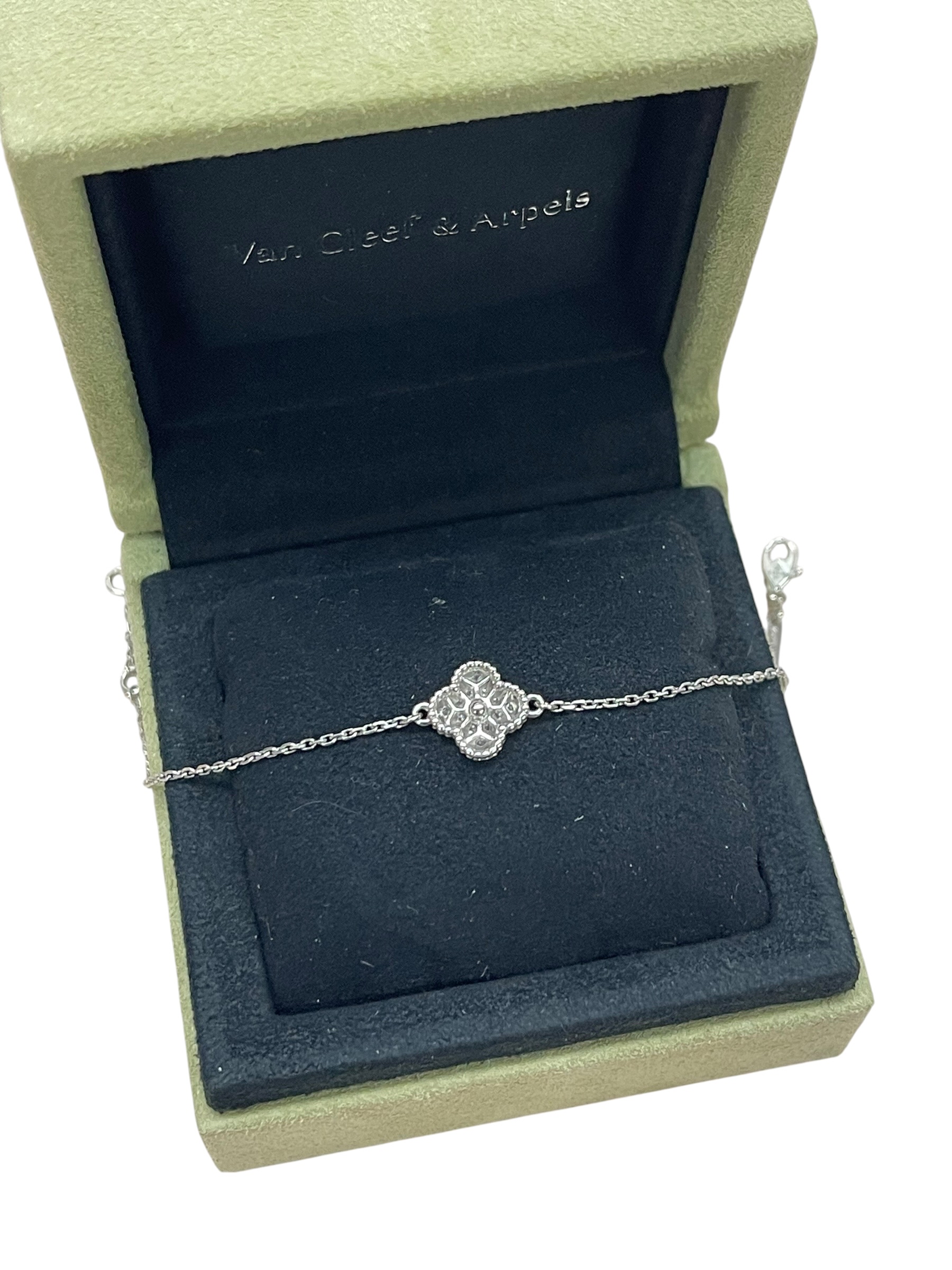 Pre-owned VCA Sweet Alhambra Bracelet / Product Code: 071602