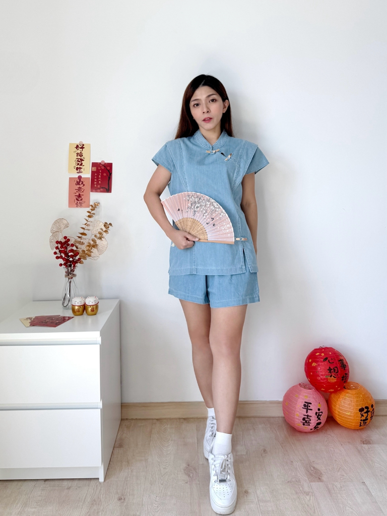 Ru Yi Oriental Denim Set “如.意” 新中式盘扣设计牛仔上衣+短裤套装 (2 Colours)