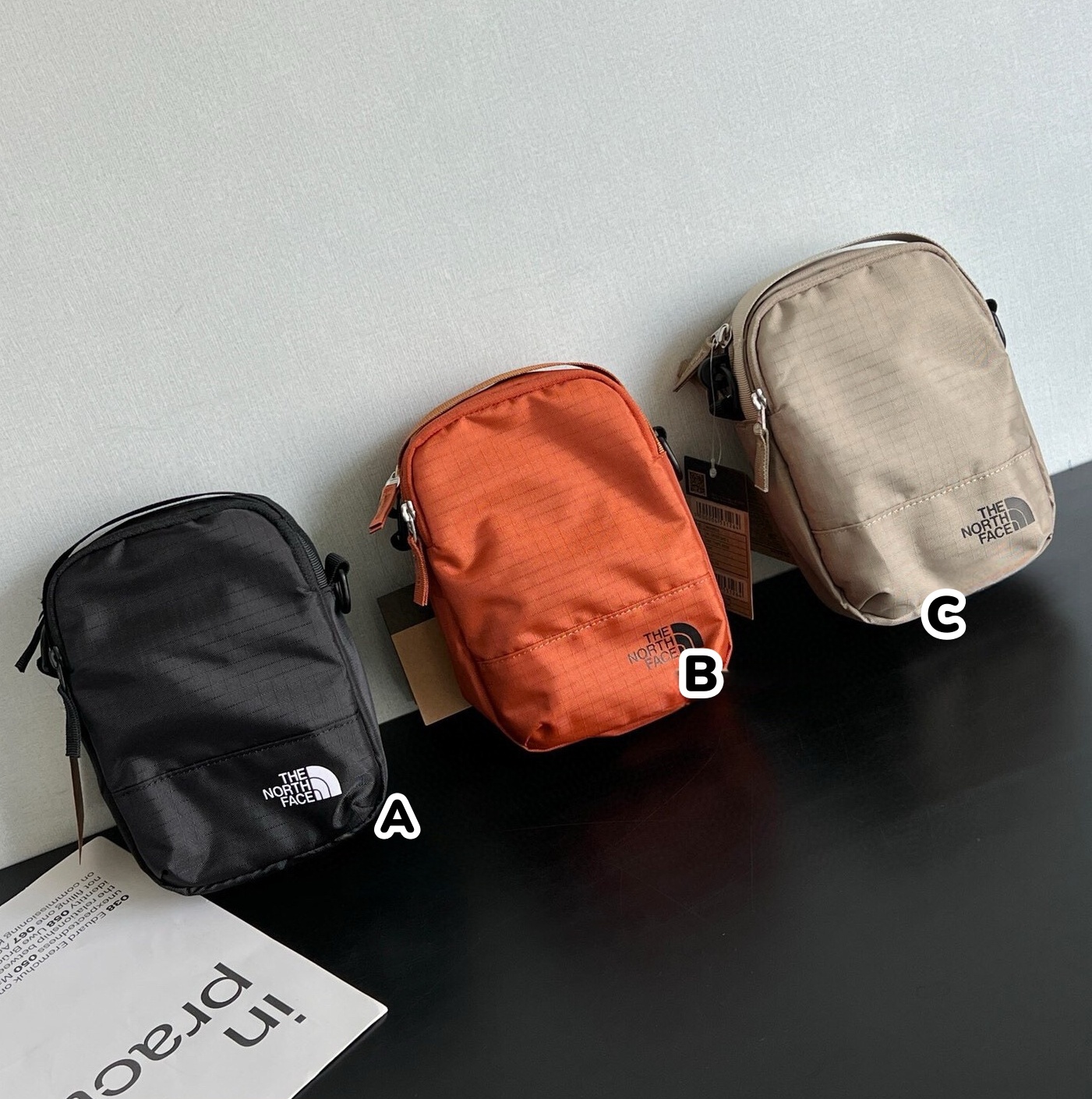 The North Face 梭織小方格多功能斜挎袋