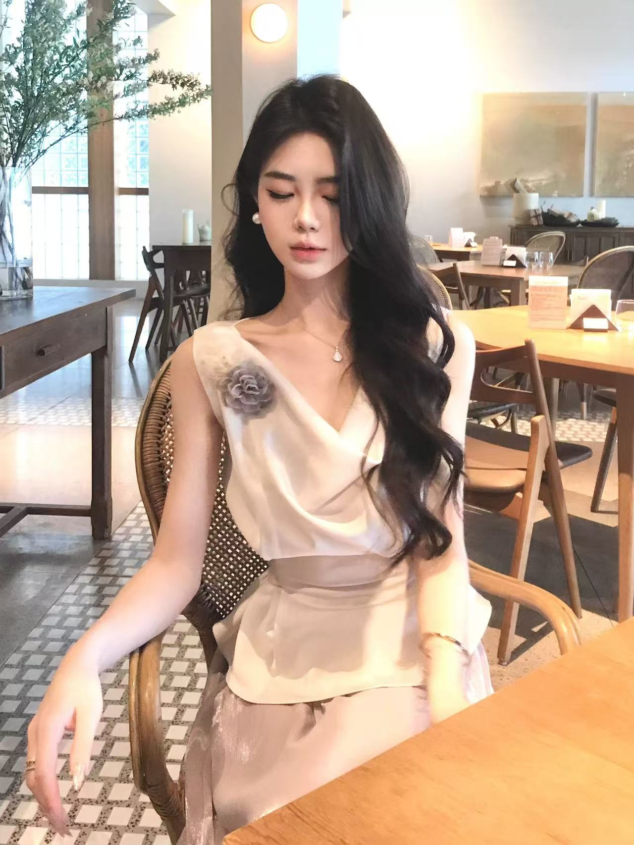 TP300冰纱紫法式上衣