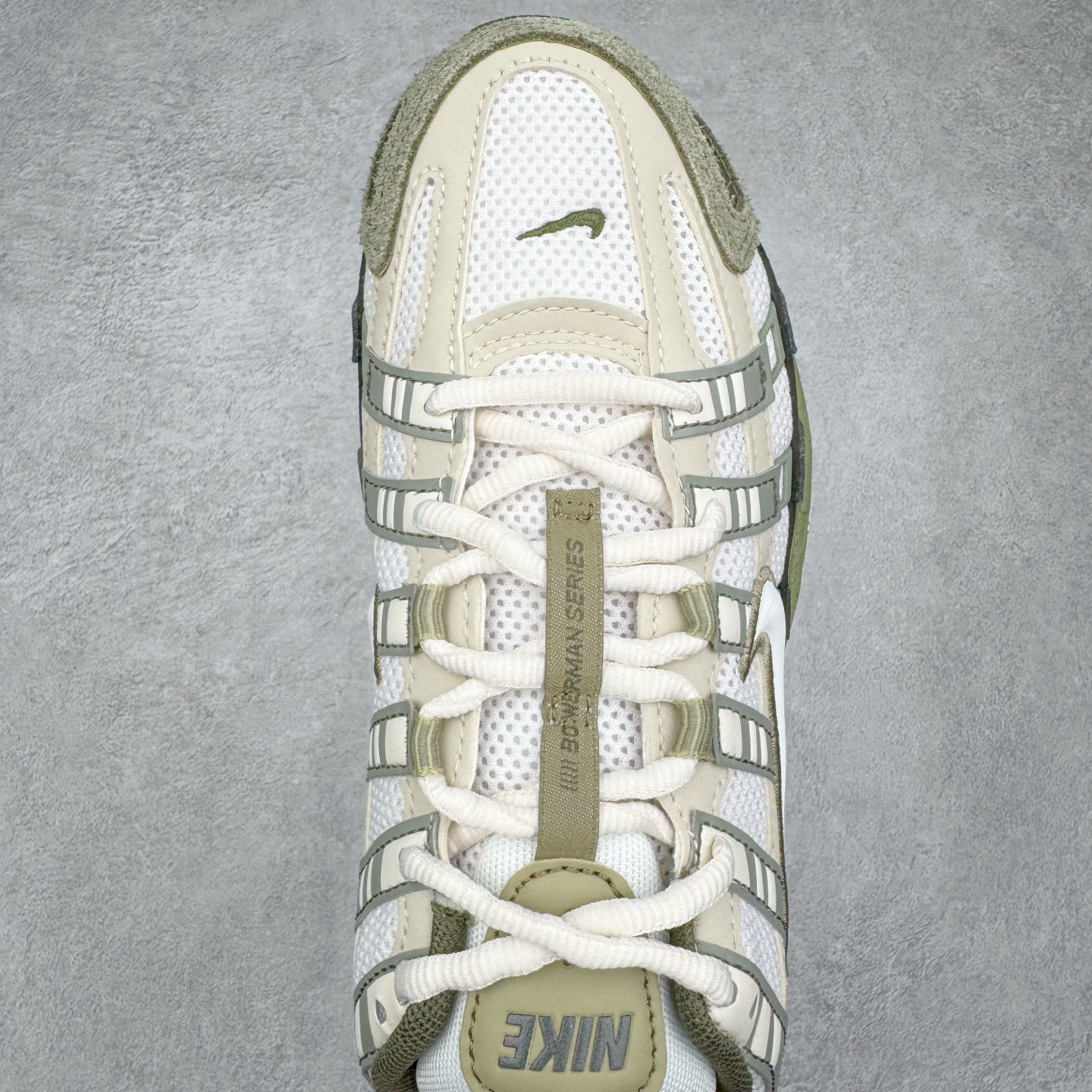 Nike P-6000 IH0246-320  