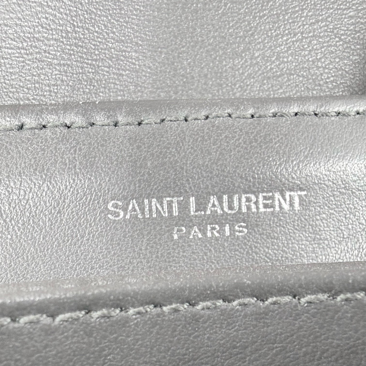 【預訂貨品】YSL 灰色豆腐包