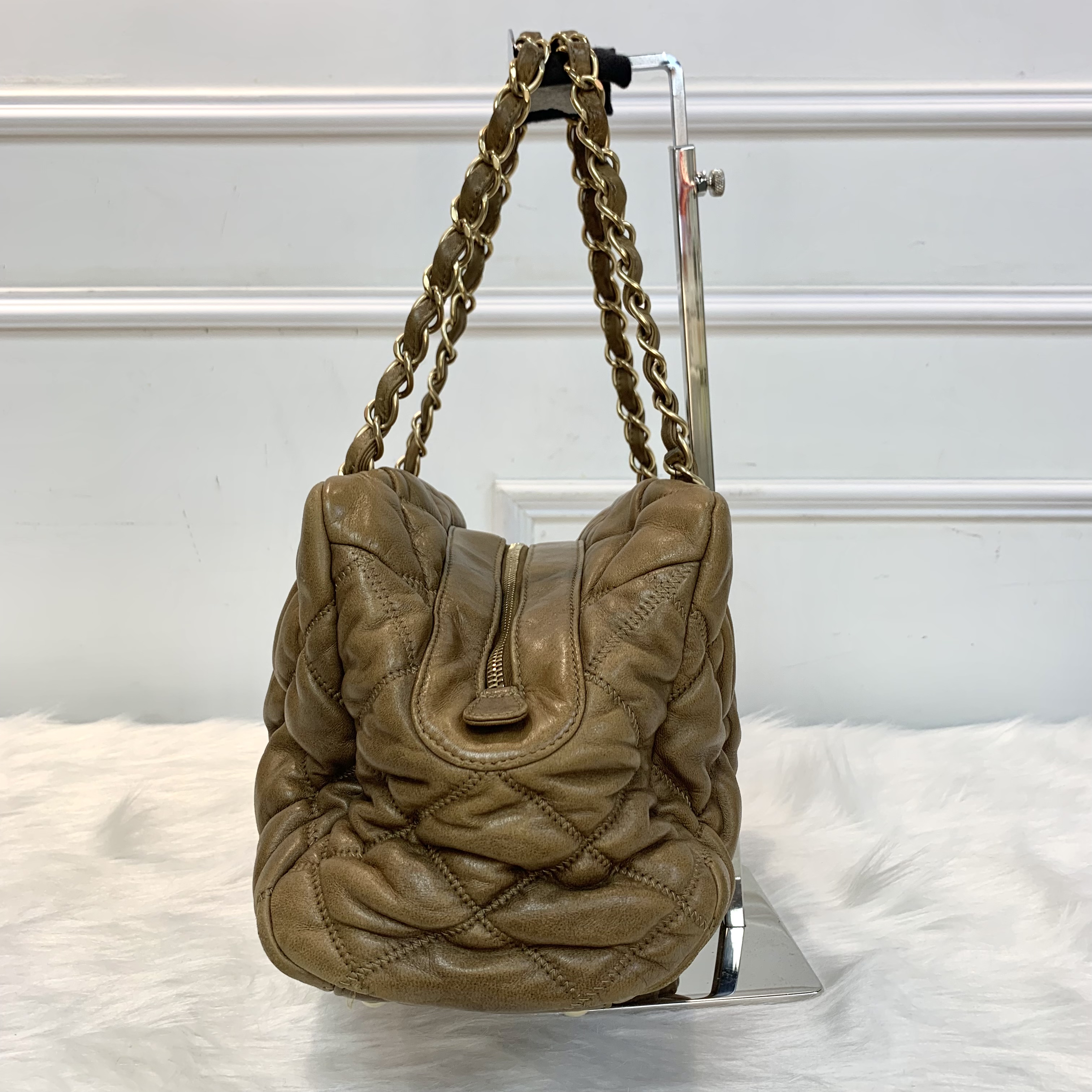 Chanel 羊皮皮革 bubble bag Chain Shoulder金扣鏈帶肩背袋