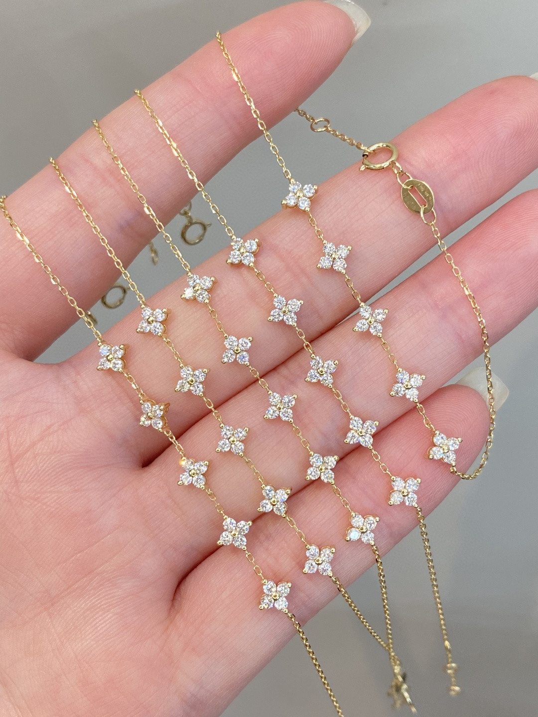 18K Diamond Bracelet 