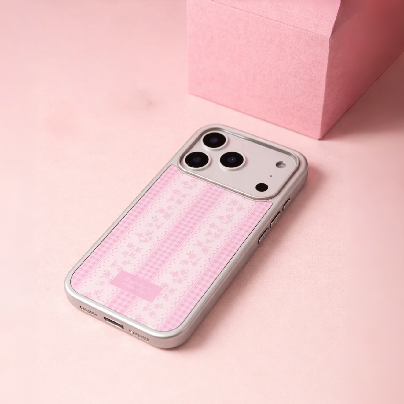 【Rosé Pâtisserie】銀框亮面MagSafe iPhone Case