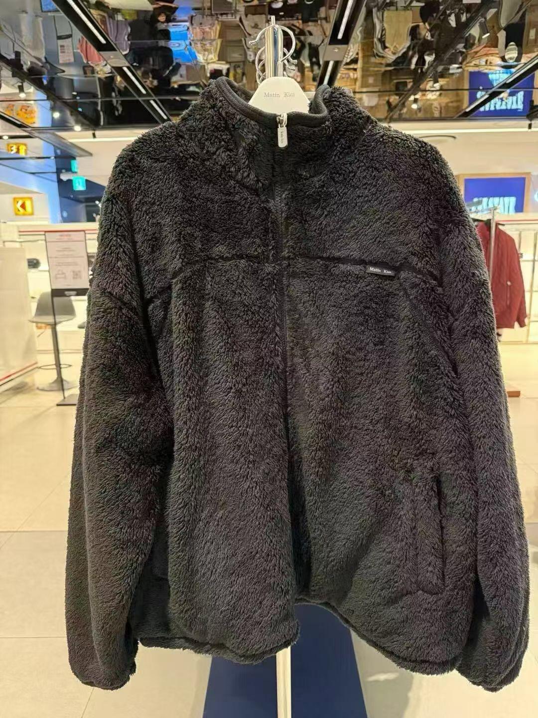 Matin kim羊羔毛外套 原價198.000won 特價💰（預購10-14天）