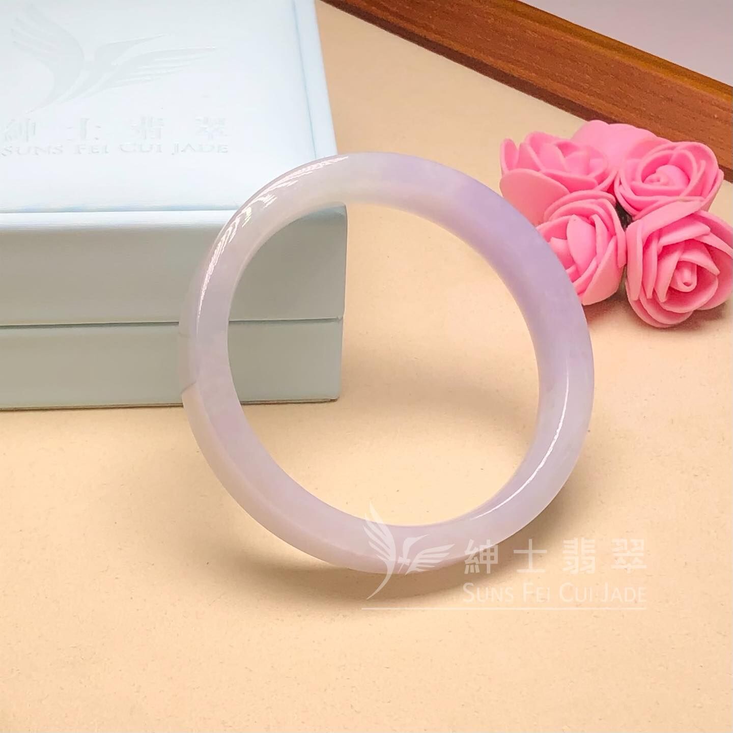 會卡春彩方鐲52.6mm