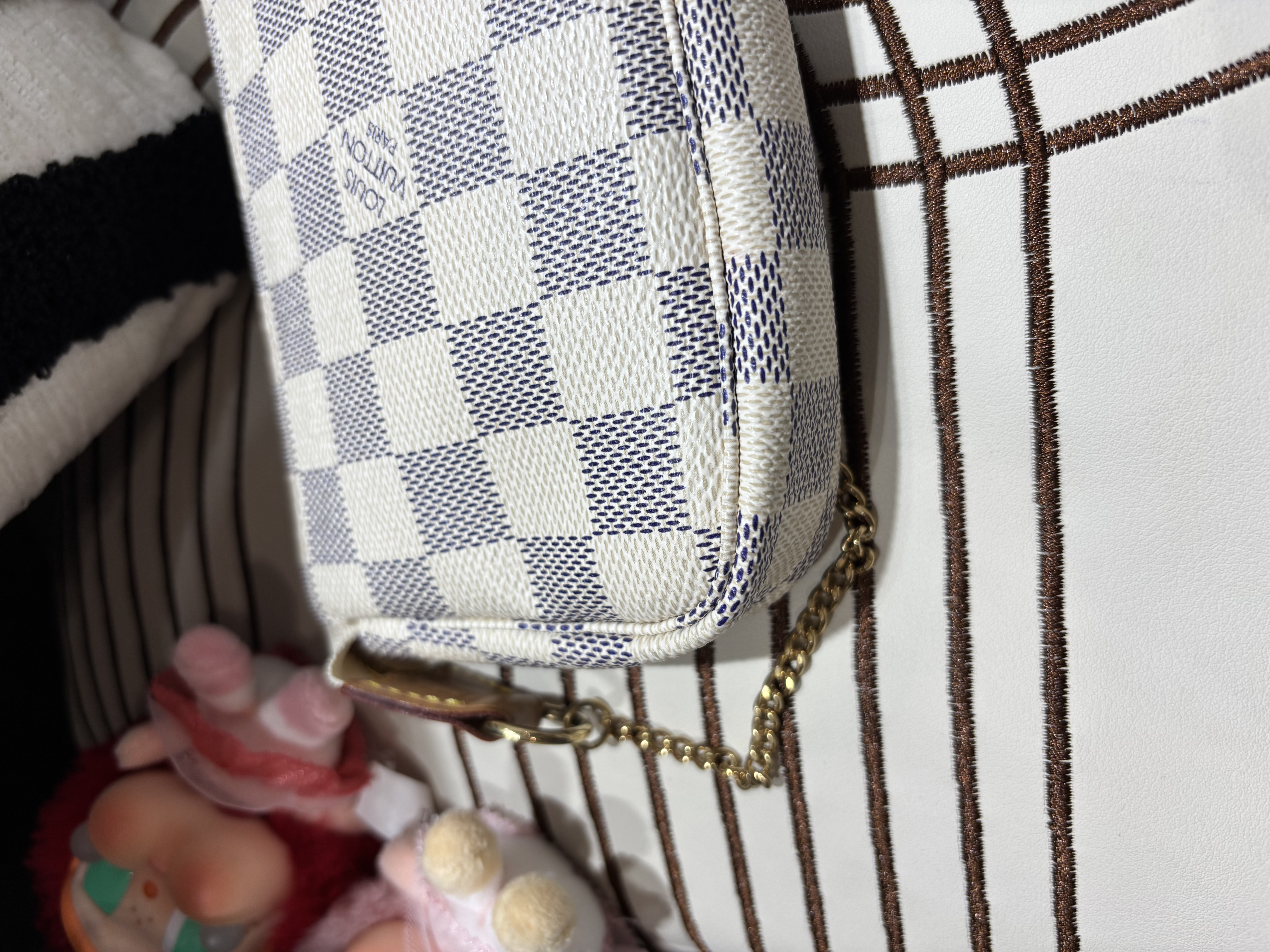 Lv mini pochette