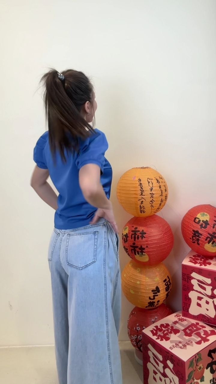 特价优惠公主袖上衣 1695