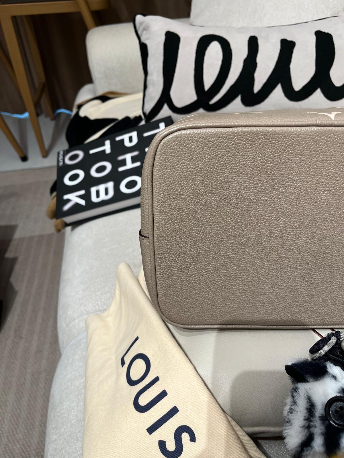 Lv neonoe mm M45555 Monogram Empreinte 牛皮 100%Authentic,98%new ✅專店收據✅NFC✅pouch✅防塵袋