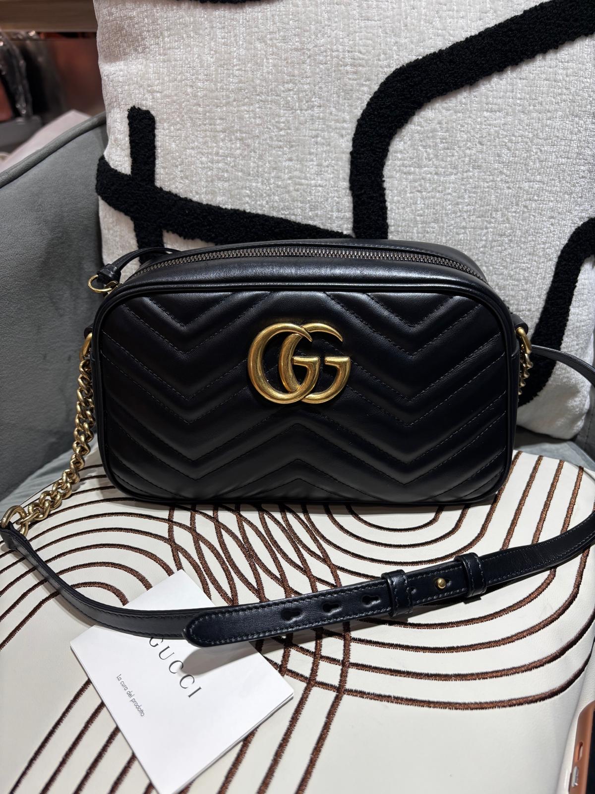 Gucci gg marmont camera bag 26cm 黑色牛皮金扣 100%Authentic, 98%new ✅Dust bag