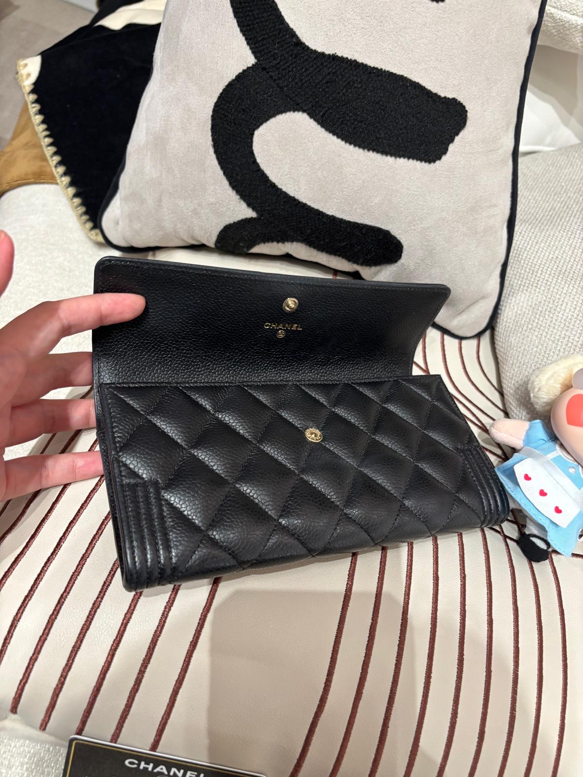 Chanel boy Chanel wallet 黑色荔枝牛皮 100%Authentic ,98%new ✅card✅塵袋✅盒