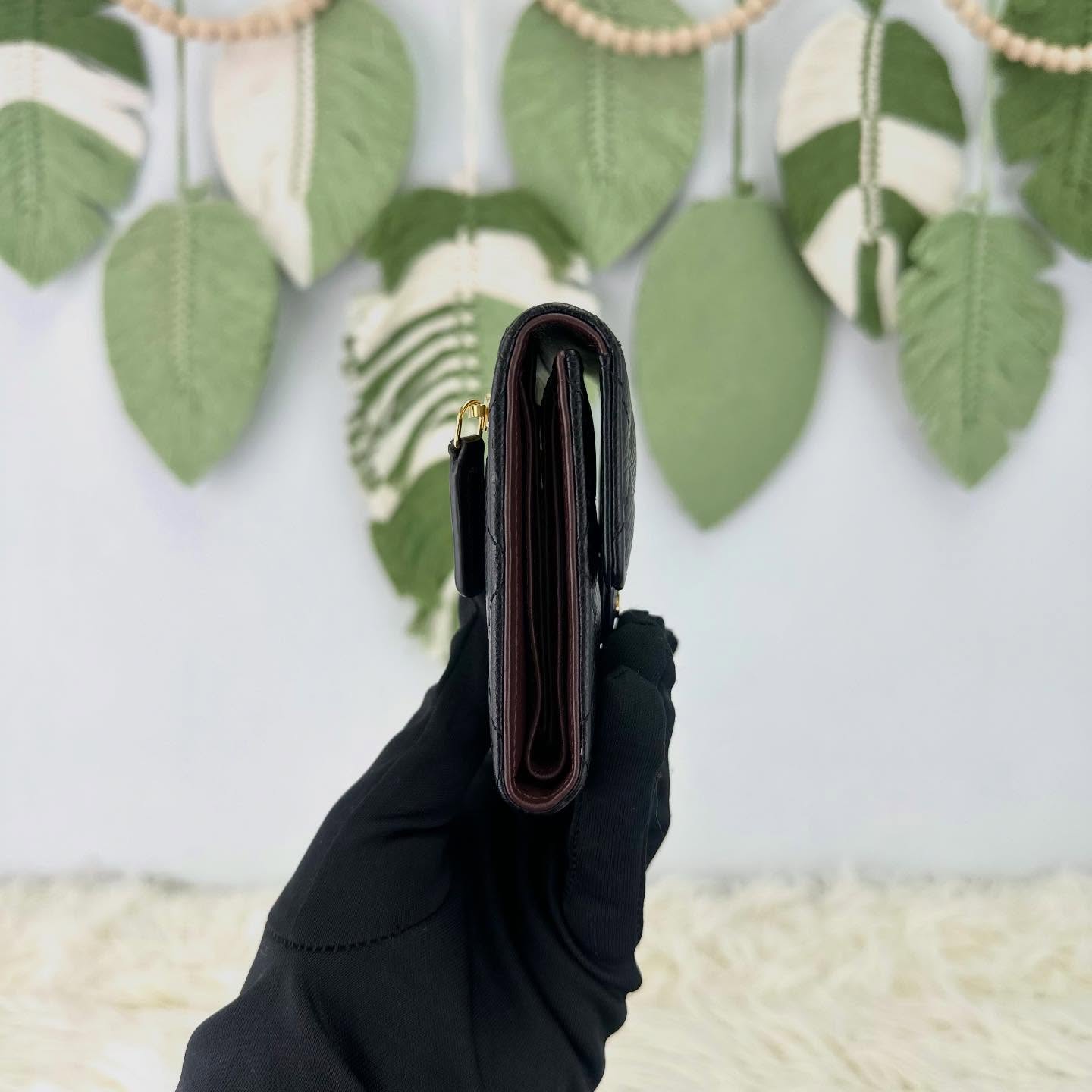 CHANEL 🤍PRE OWNED 黑金荔皮牛皮三摺銀包 晶片款 全套有單🖤